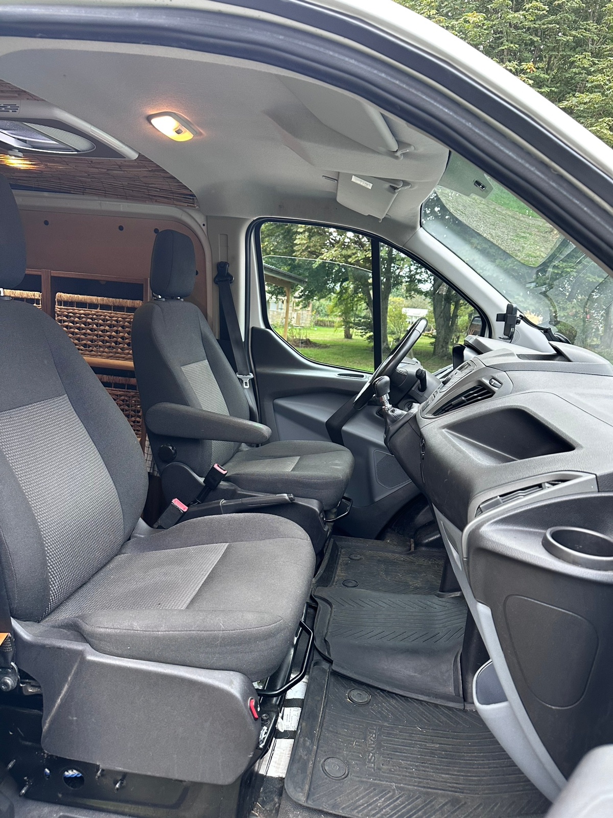 Ford Transit Custom 2.0 TDCi Manuell 2018, bild 5/10