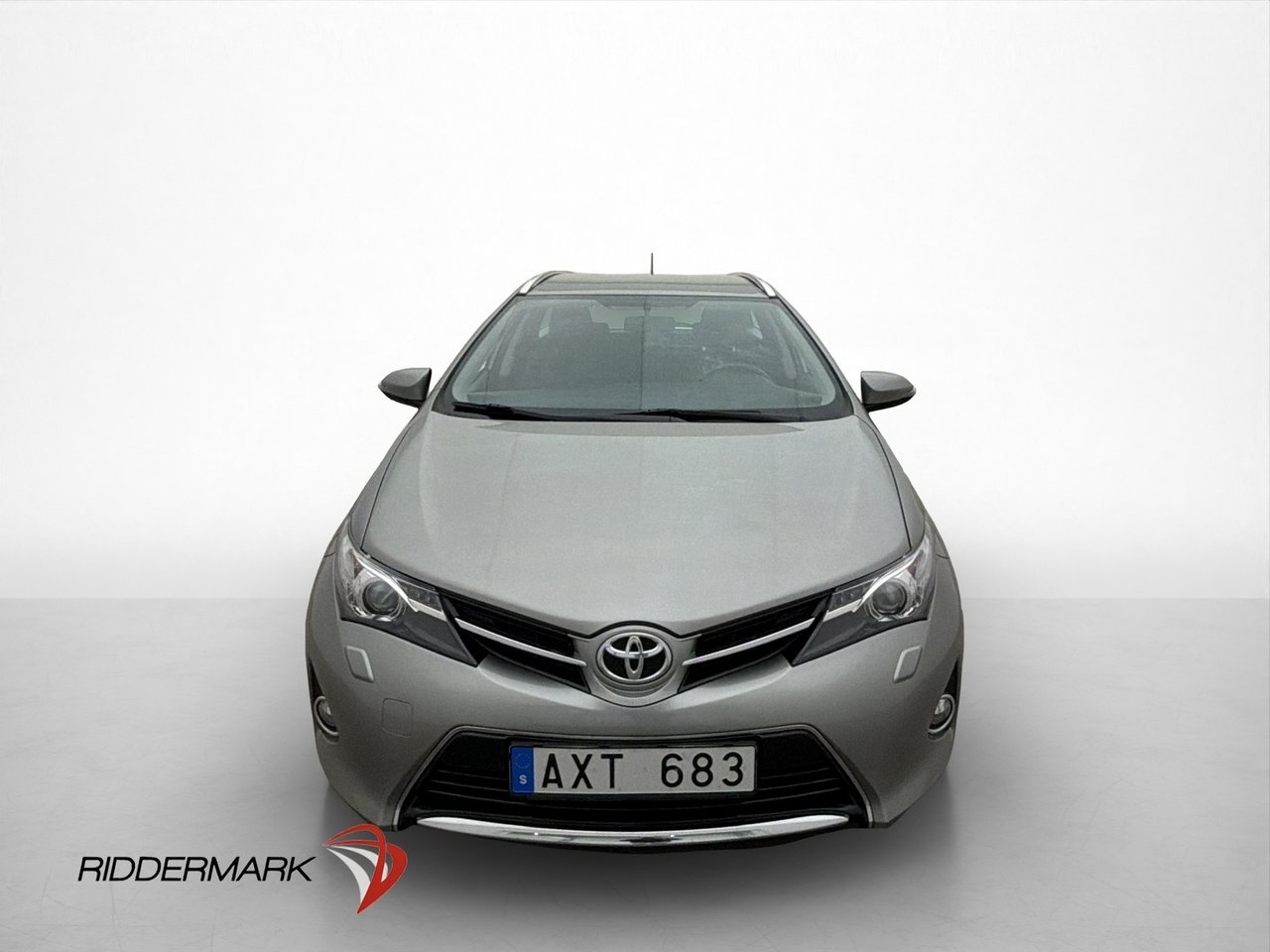 Toyota Auris Touring Sports 132hk Active 2013, kuva 2/30