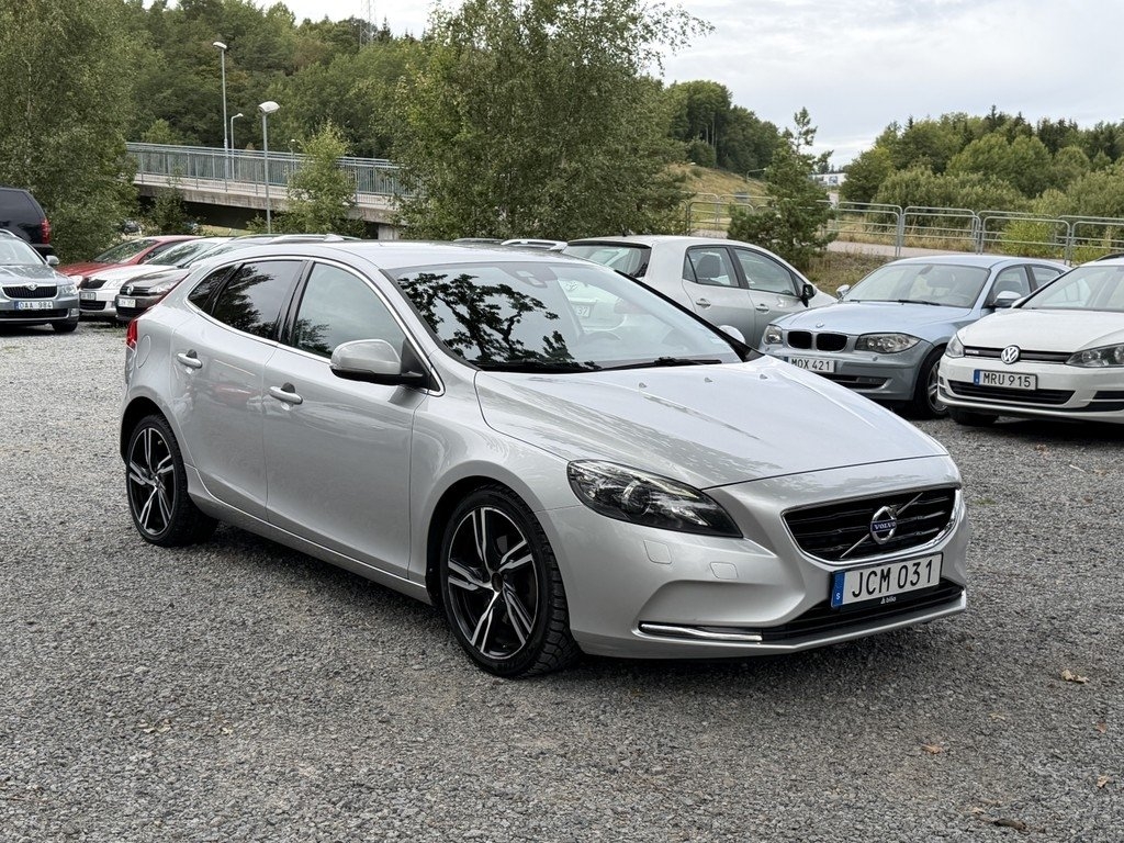 Volvo V40 2016, bild 2/10