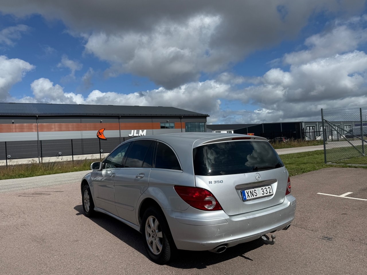 Mercedes-Benz R