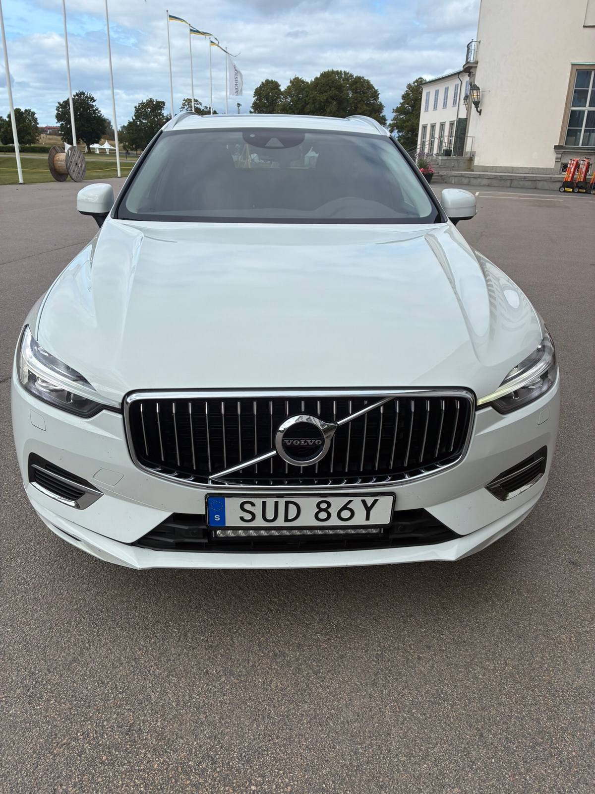 Volvo XC60 Recharge T6 AWD Geartronic 2021, bild 3/5