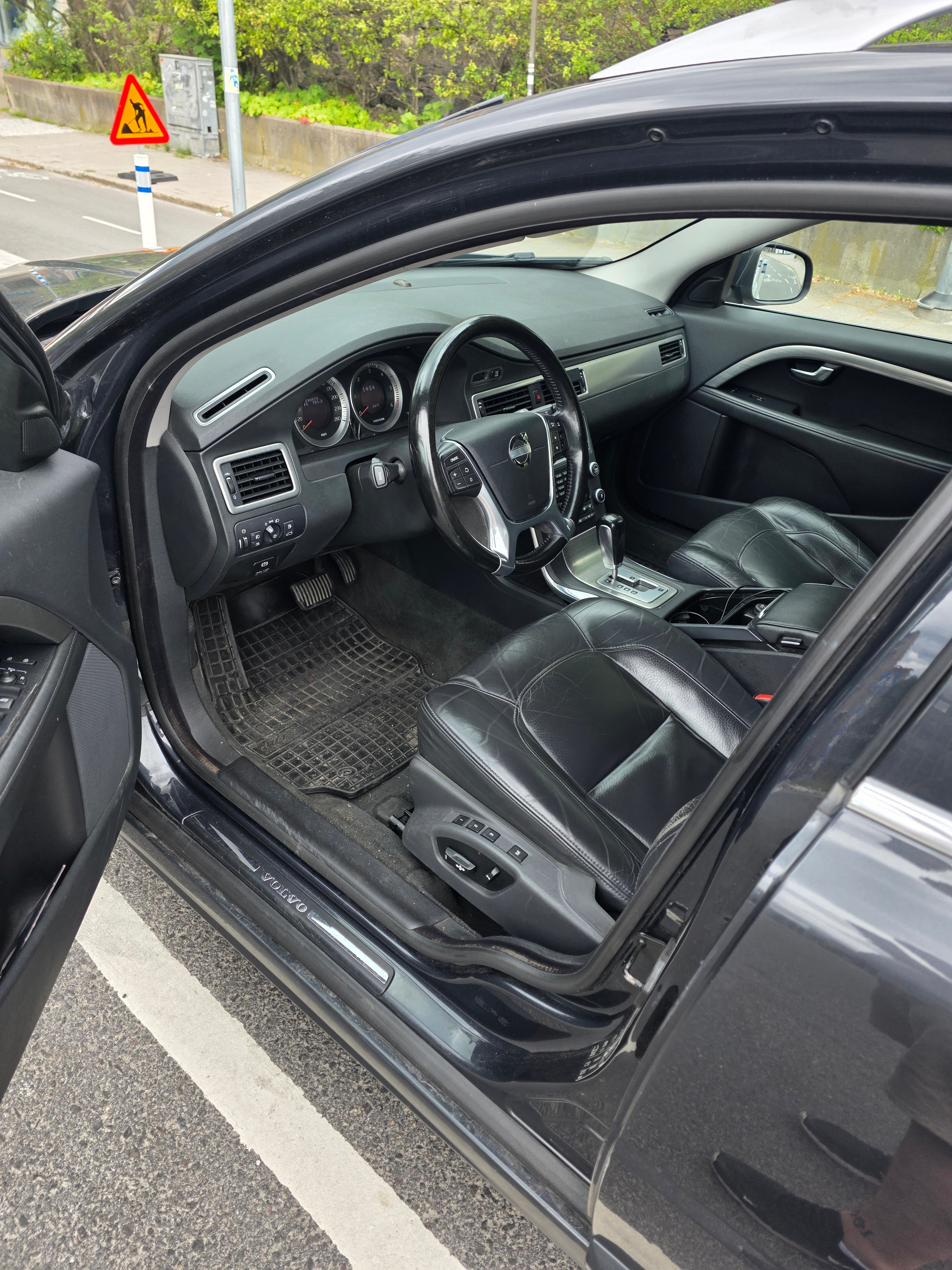 Volvo V70 D5 AWD Geartronic 2011, bild 6/6