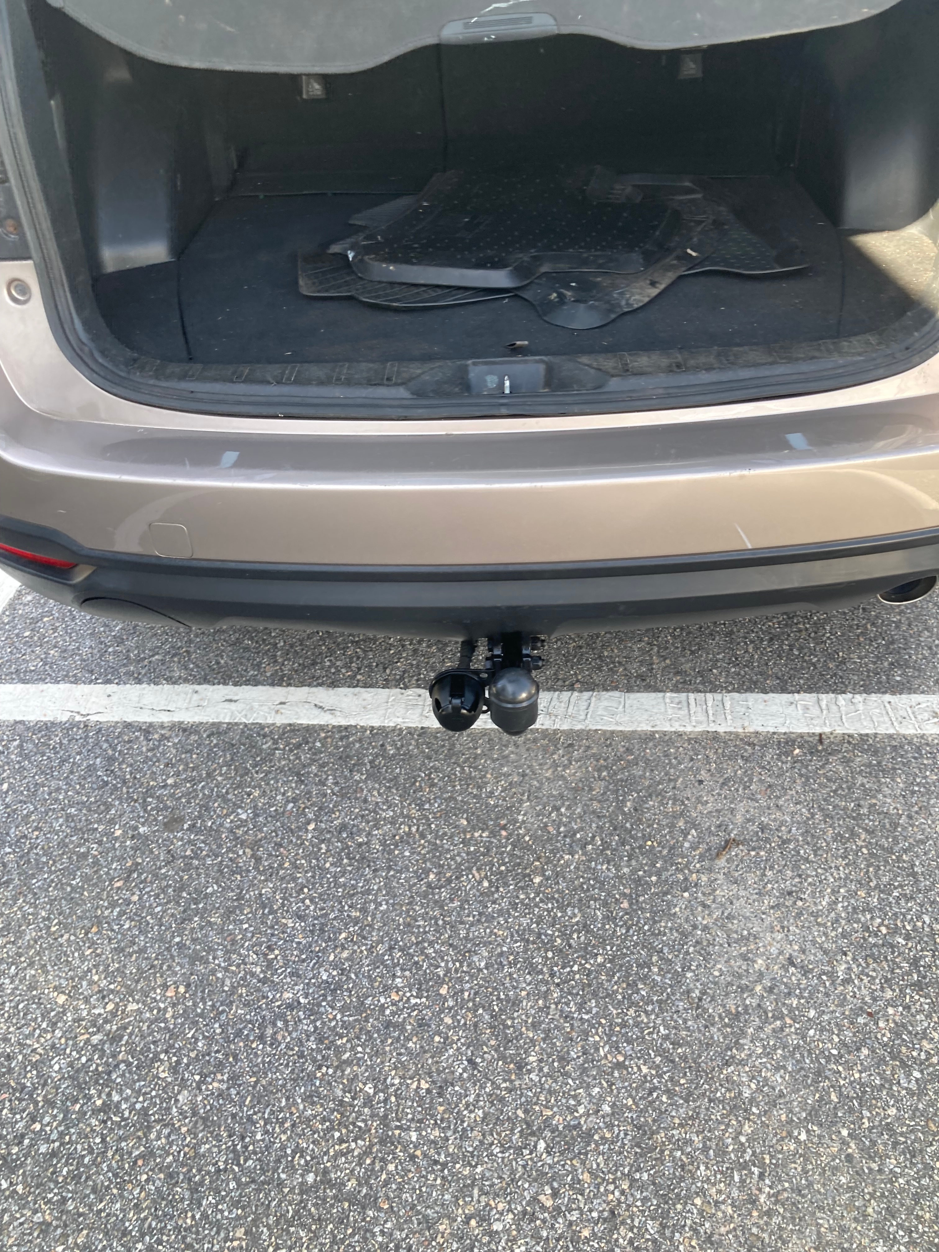 Subaru Forester 2.0 4WD Manuell 2014, bild 2/4