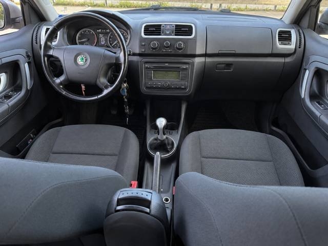 Skoda Fabia 2008, bild 7/10