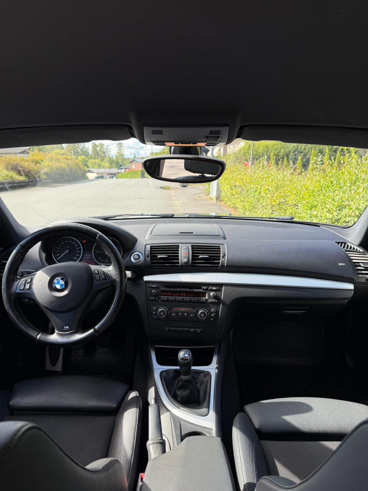 BMW 120 d 5-dörrars Manuell 2010, photo 4/7