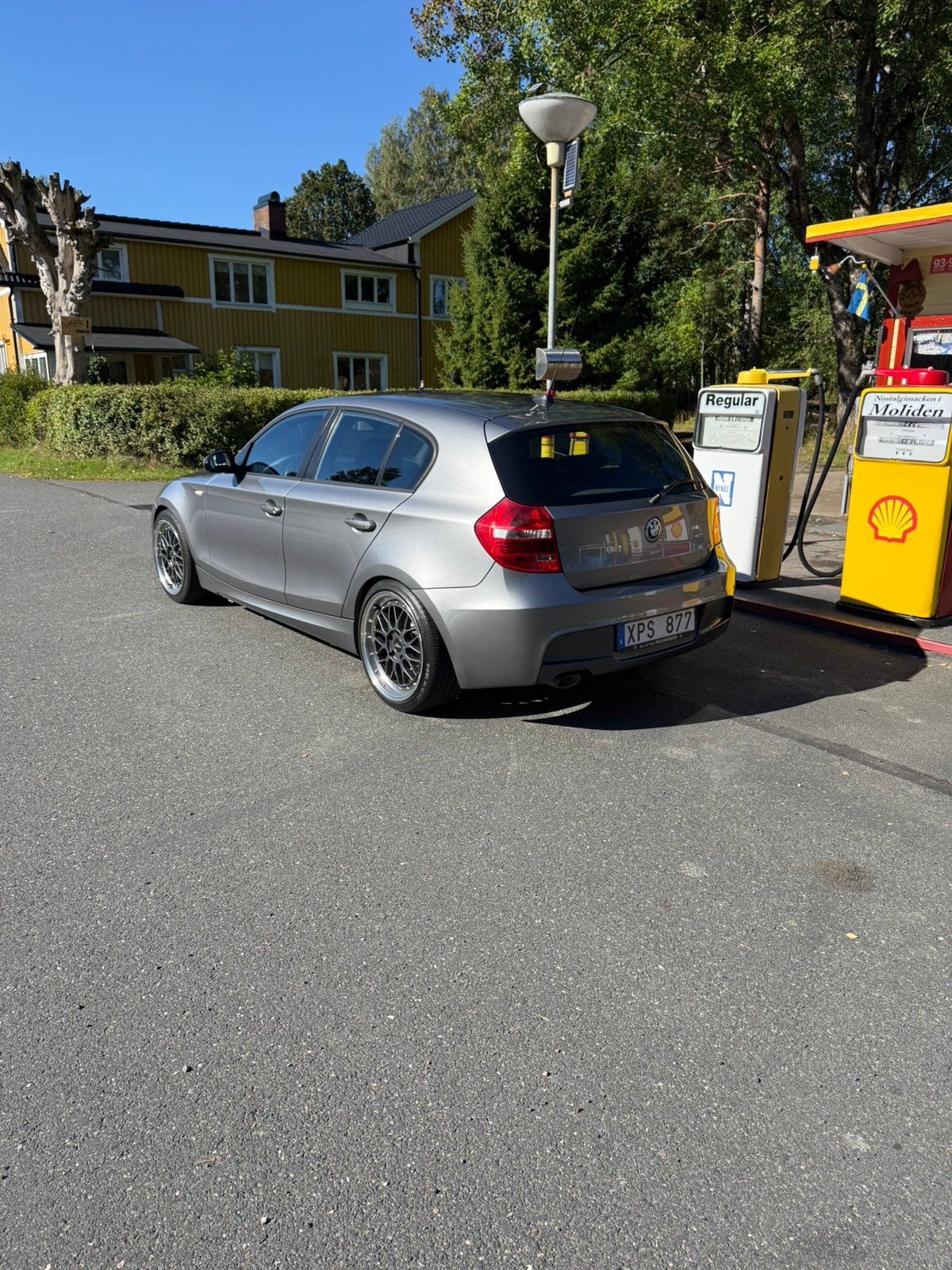 BMW 120 d 5-dörrars Manuell 2010, photo 2/7