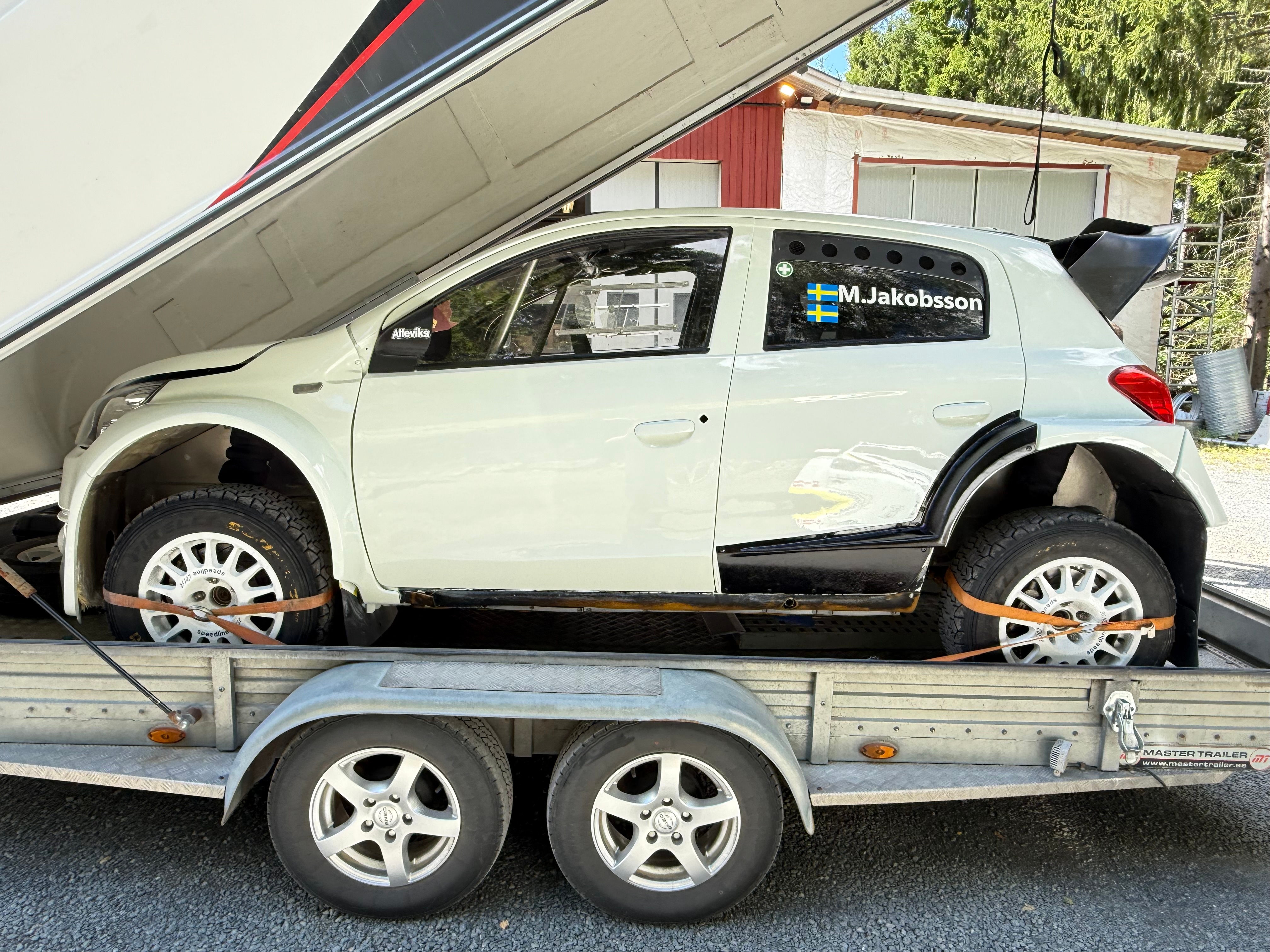 Mitsubishi Space Star 2015, bild 3/3