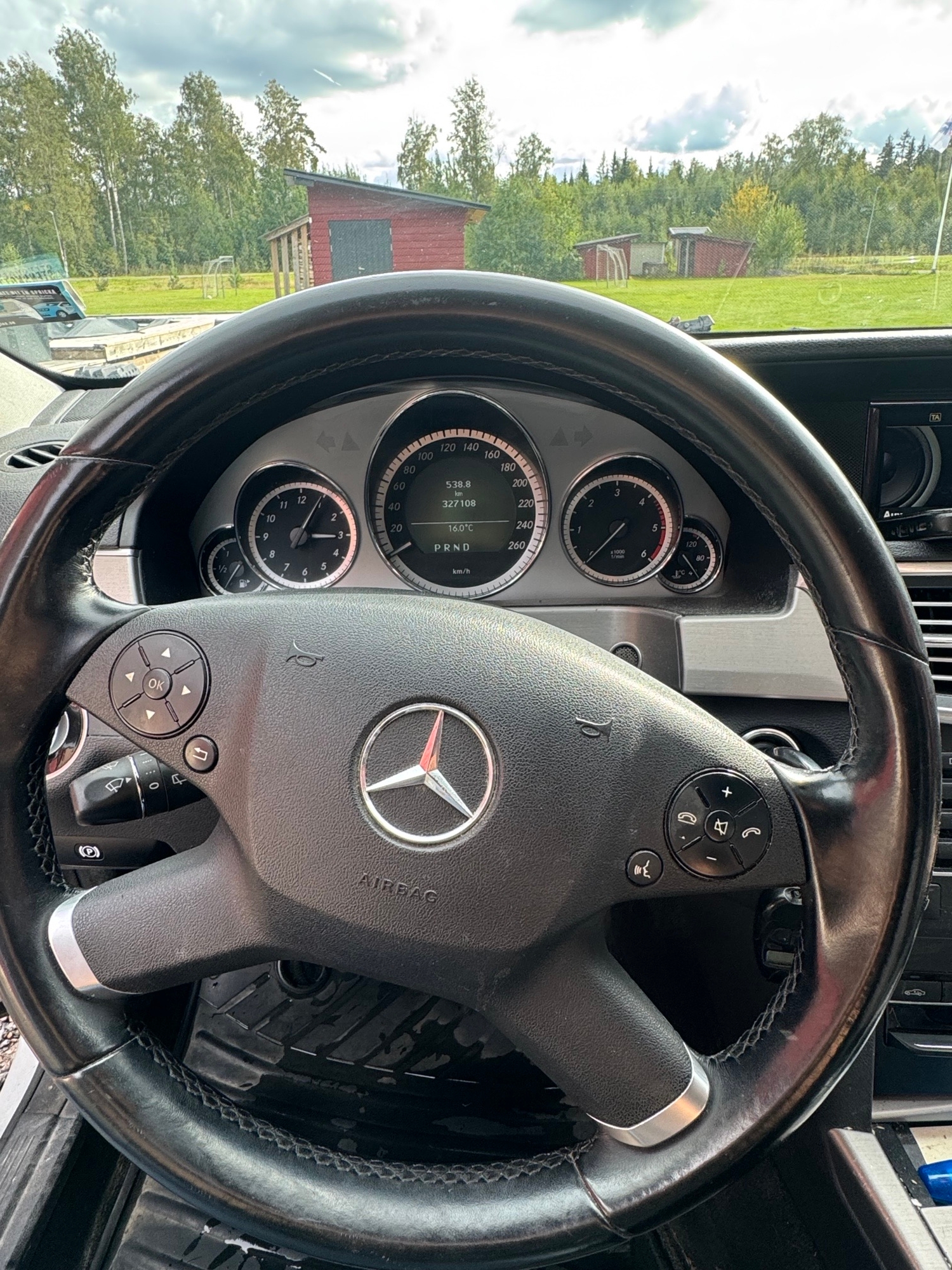 Mercedes-Benz E 2011, bild 4/8