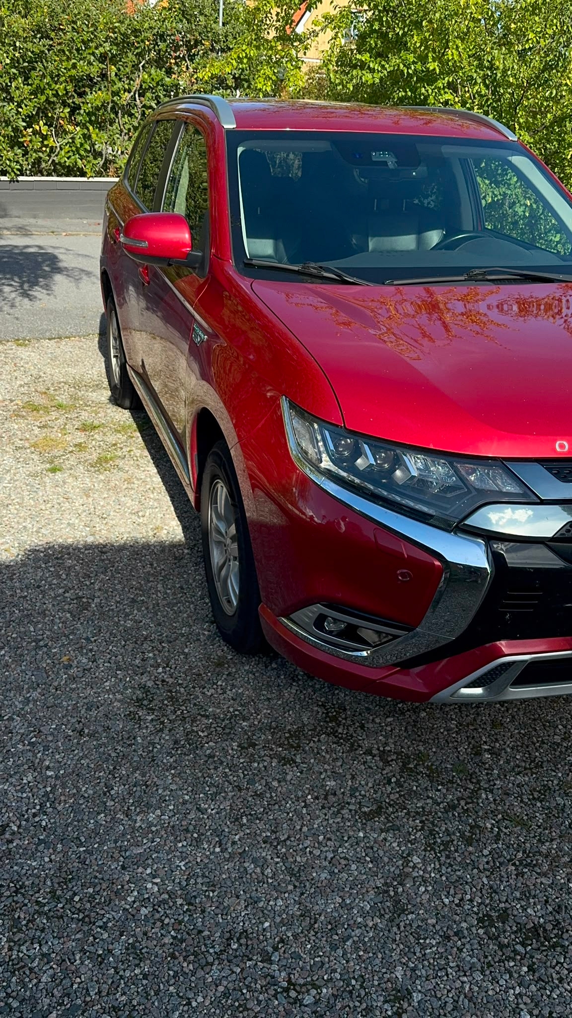 Mitsubishi Outlander PHEV CVT 2019, photo 2/3