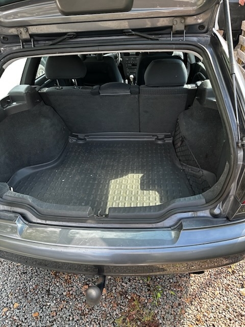 Volvo V40 2.0T Manuell 2004, bild 7/8
