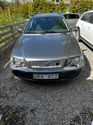 Volvo V40 2.0T Manuell 2004, bild 2/8