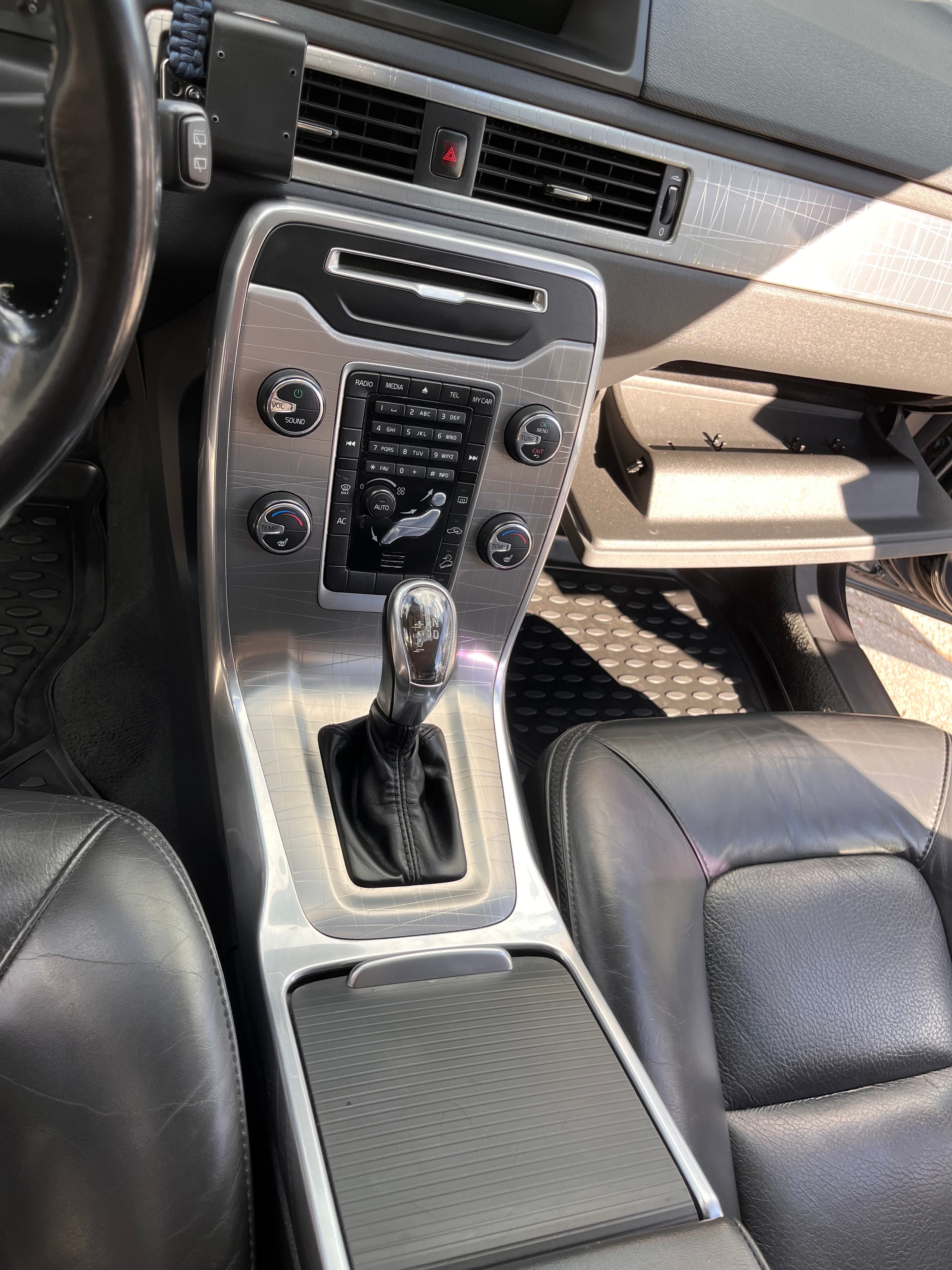 Volvo XC70 D4 AWD Geartronic 2013, kuva 7/7