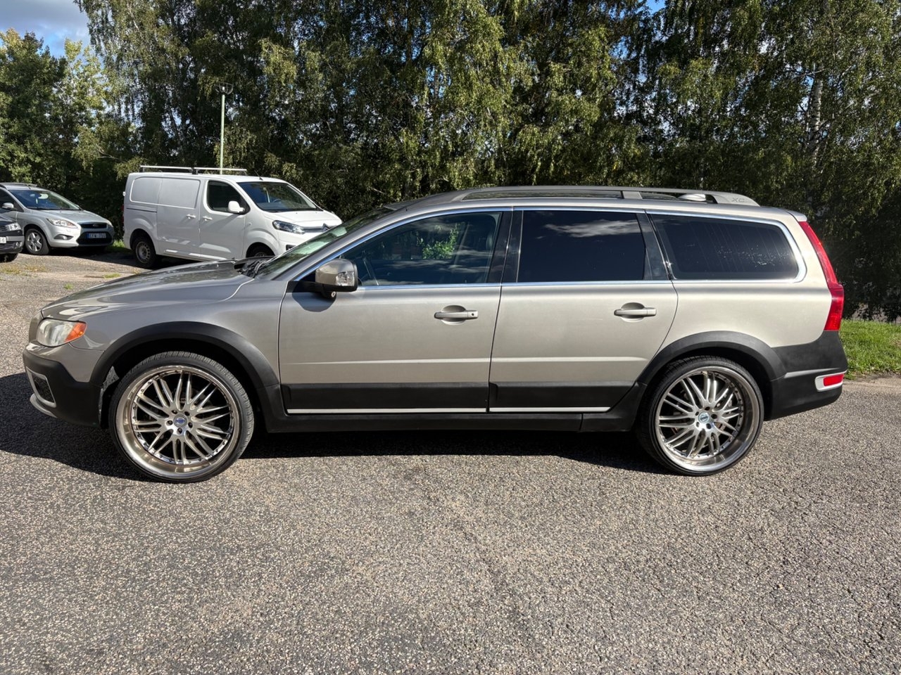 Volvo XC70 D5 AWD Geartronic Summum 2008, kuva 4/10