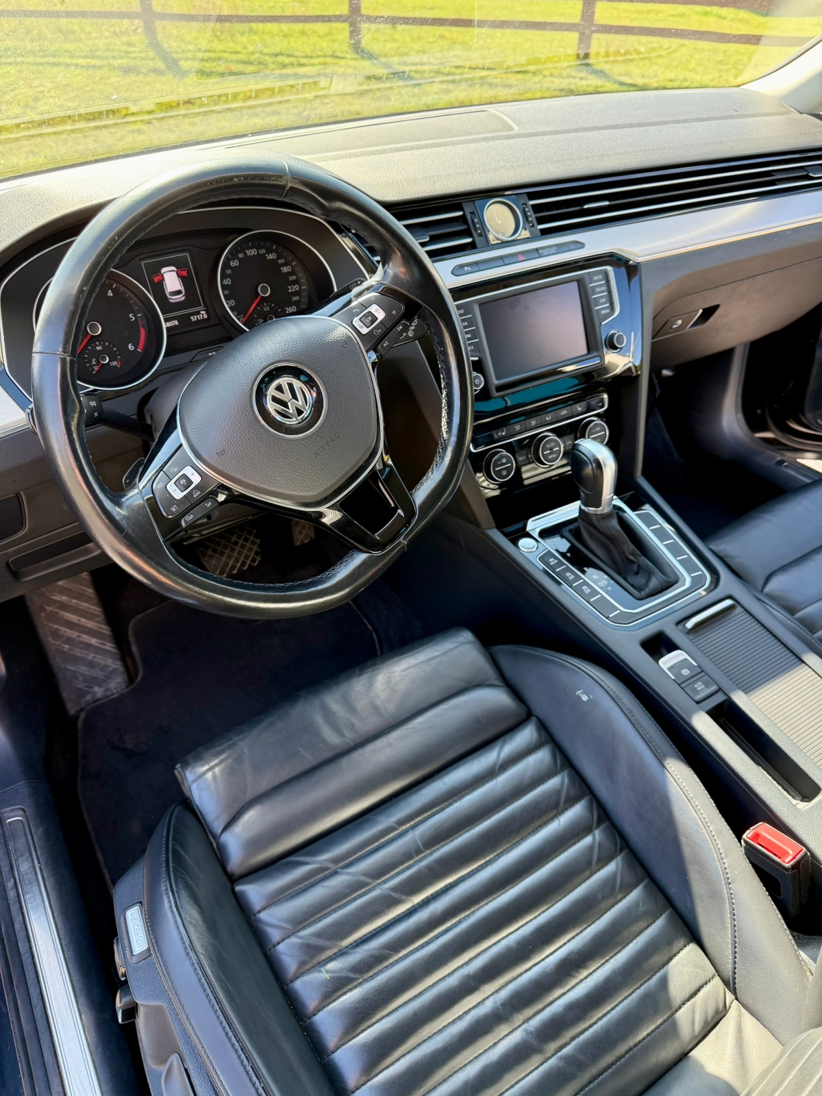 Volkswagen Passat 2015, bild 5/6
