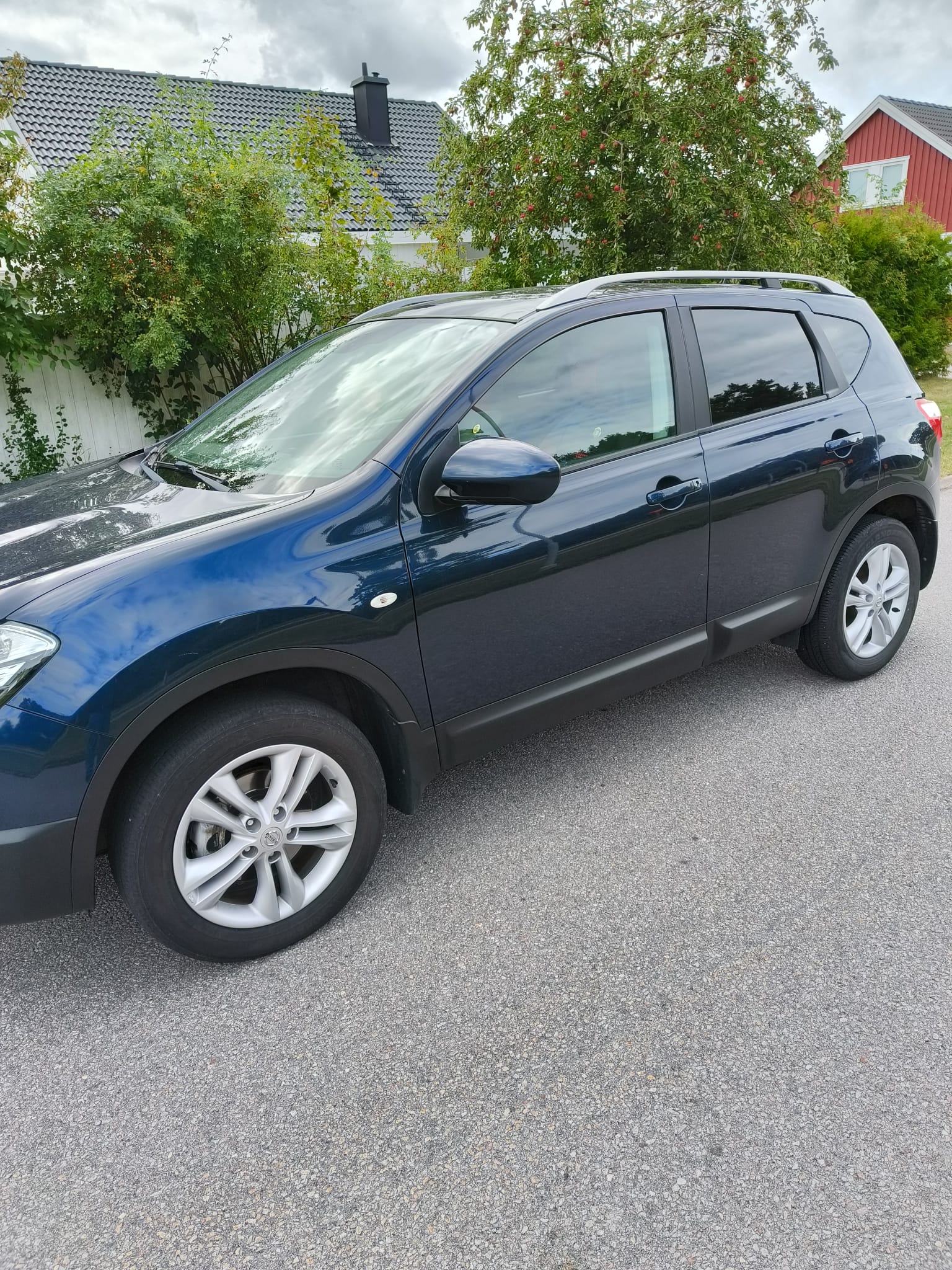 Nissan Qashqai 1.6 Manuell 2010, bild 4/10