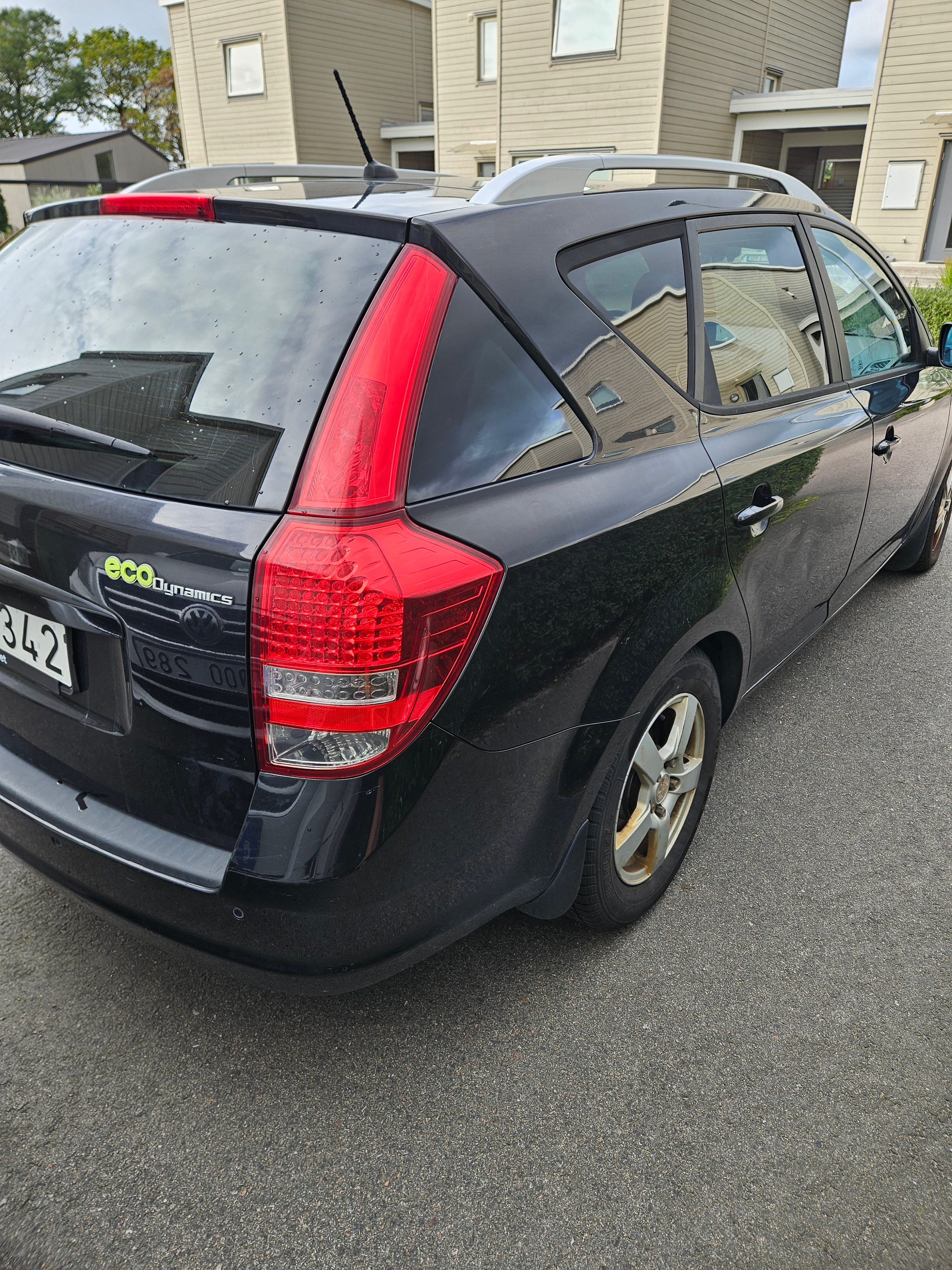 Kia Ceed _sw 1.6 CRDi Manuell 2012, bild 6/10