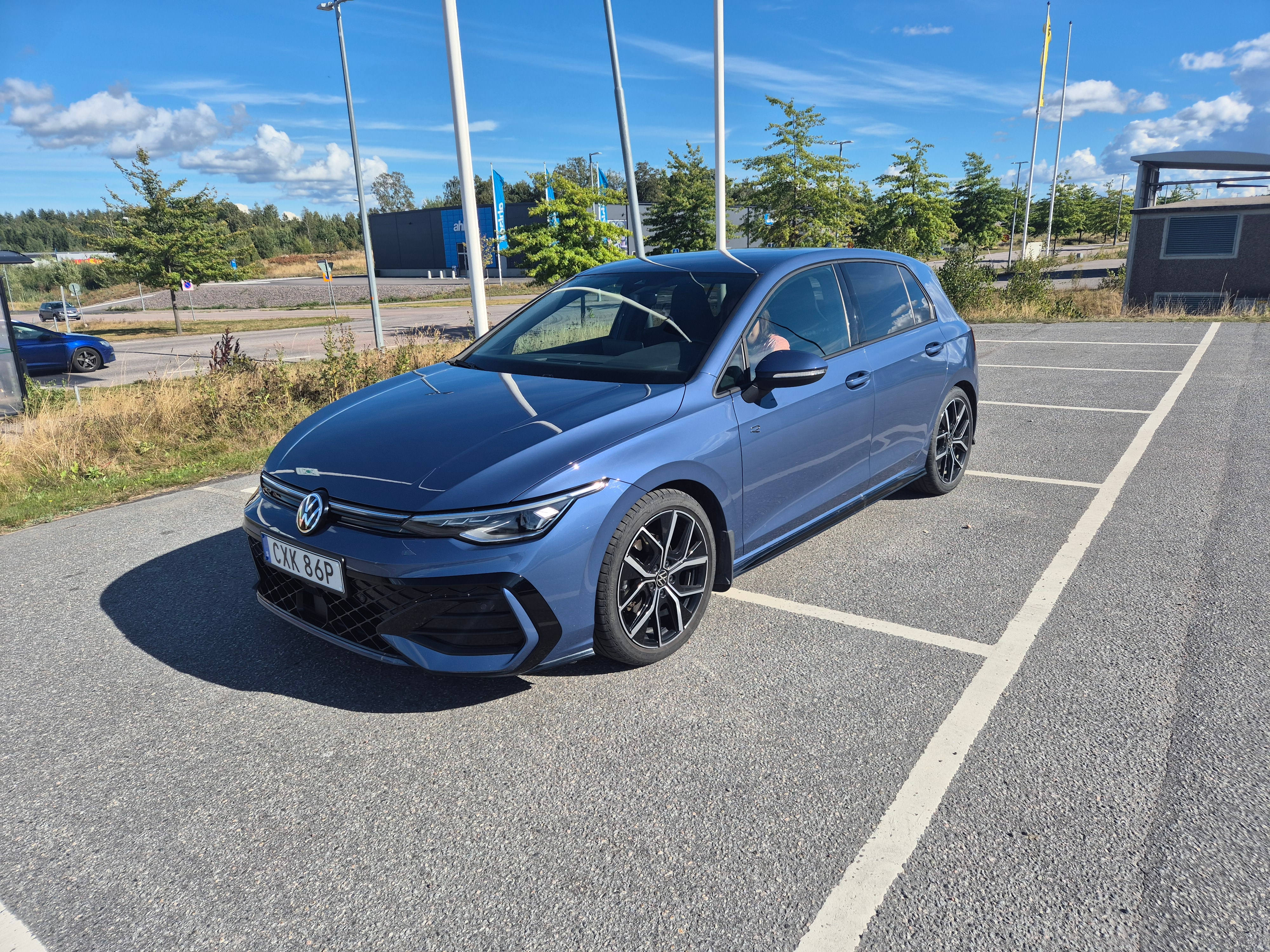 Volkswagen Golf 2024, bild 2/7