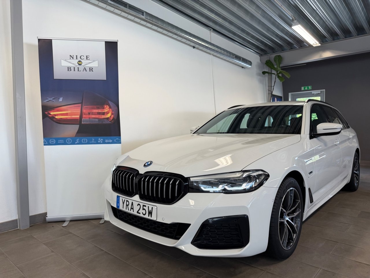 BMW 530