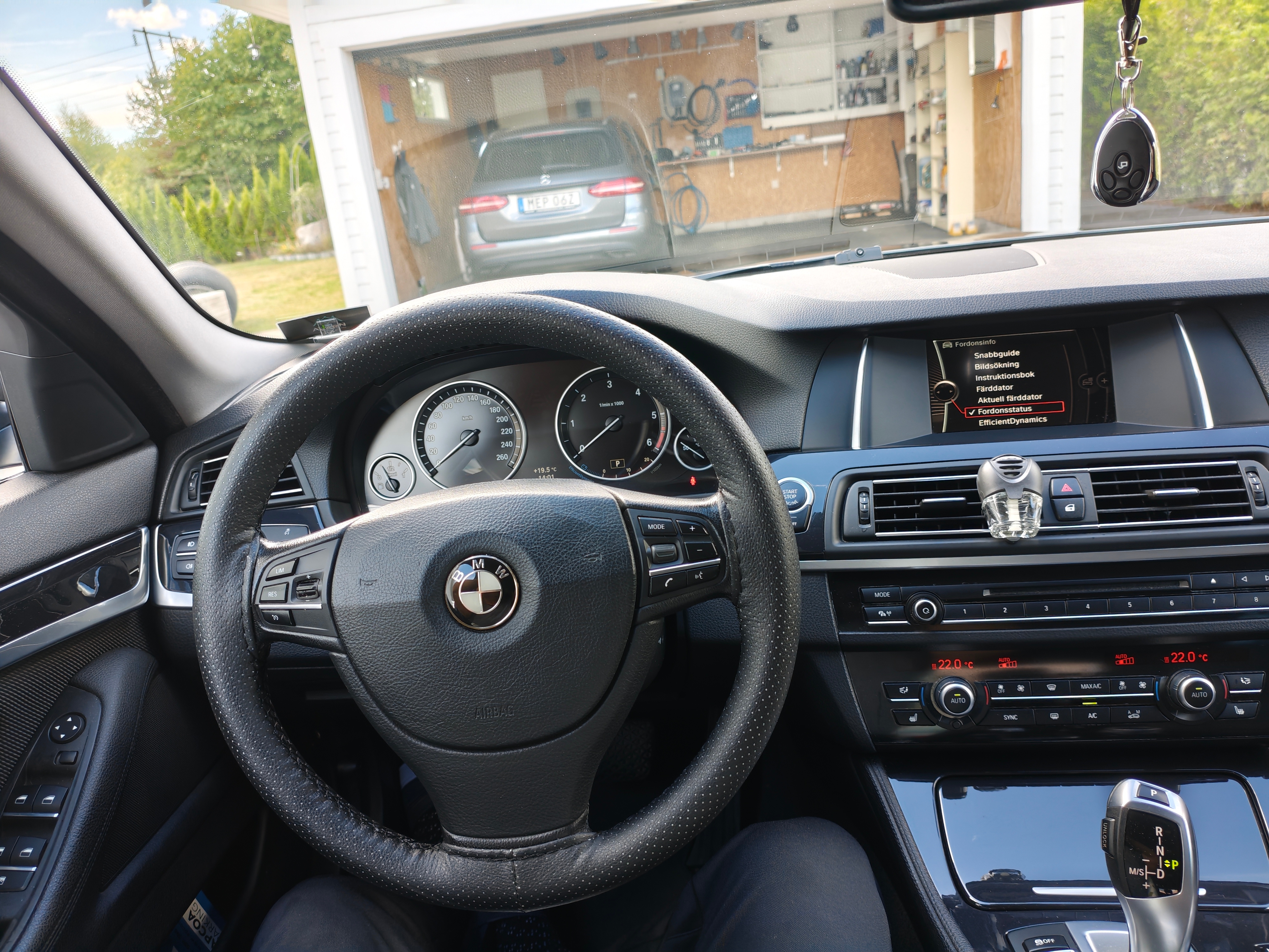 BMW 520 d Touring Steptronic 2014, kuva 5/5