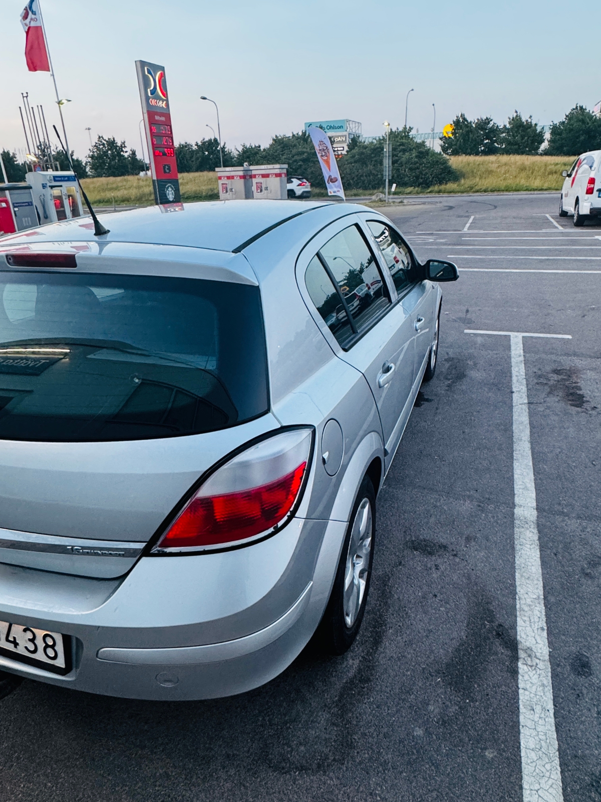 Opel Astra 1.6 Twinport ECOTEC Manuell 2006, kuva 5/6