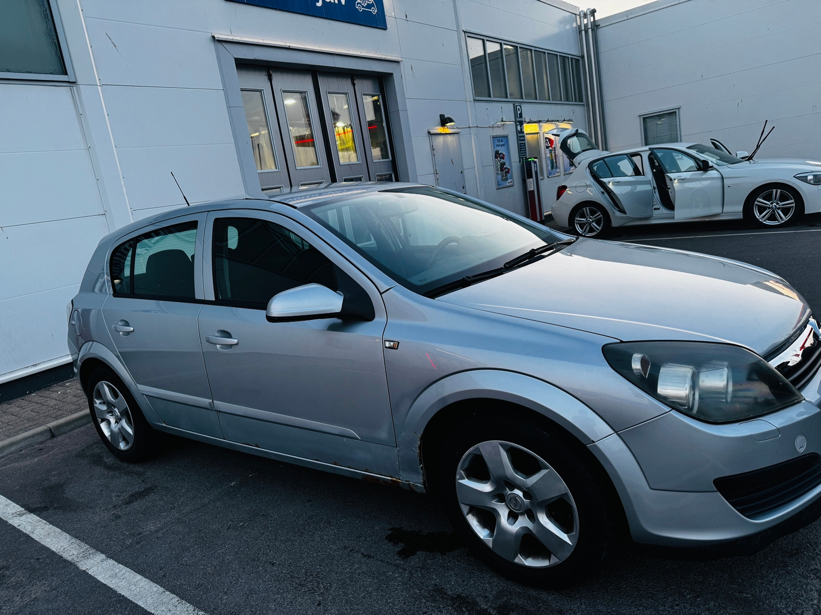Opel Astra 1.6 Twinport ECOTEC Manuell 2006, kuva 2/6