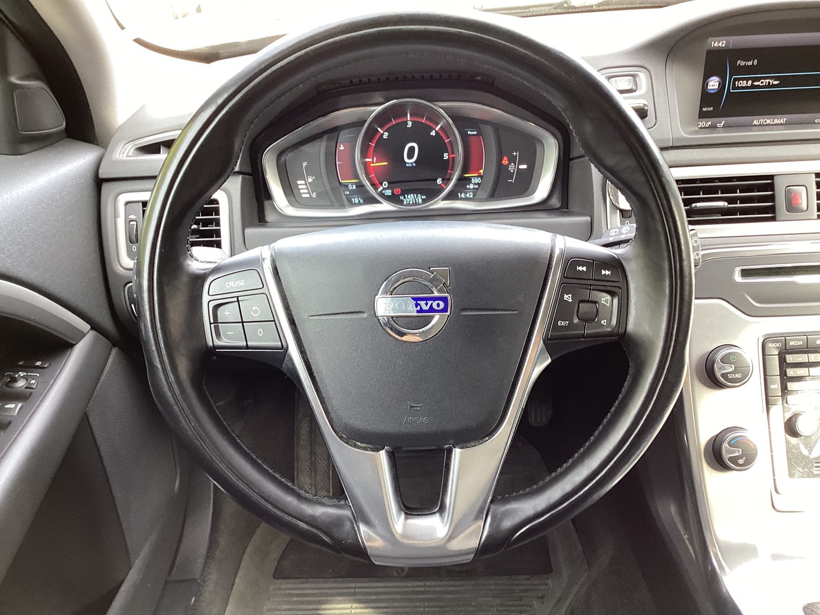 Volvo V70 D4 Manuell 2014, bild 4/10