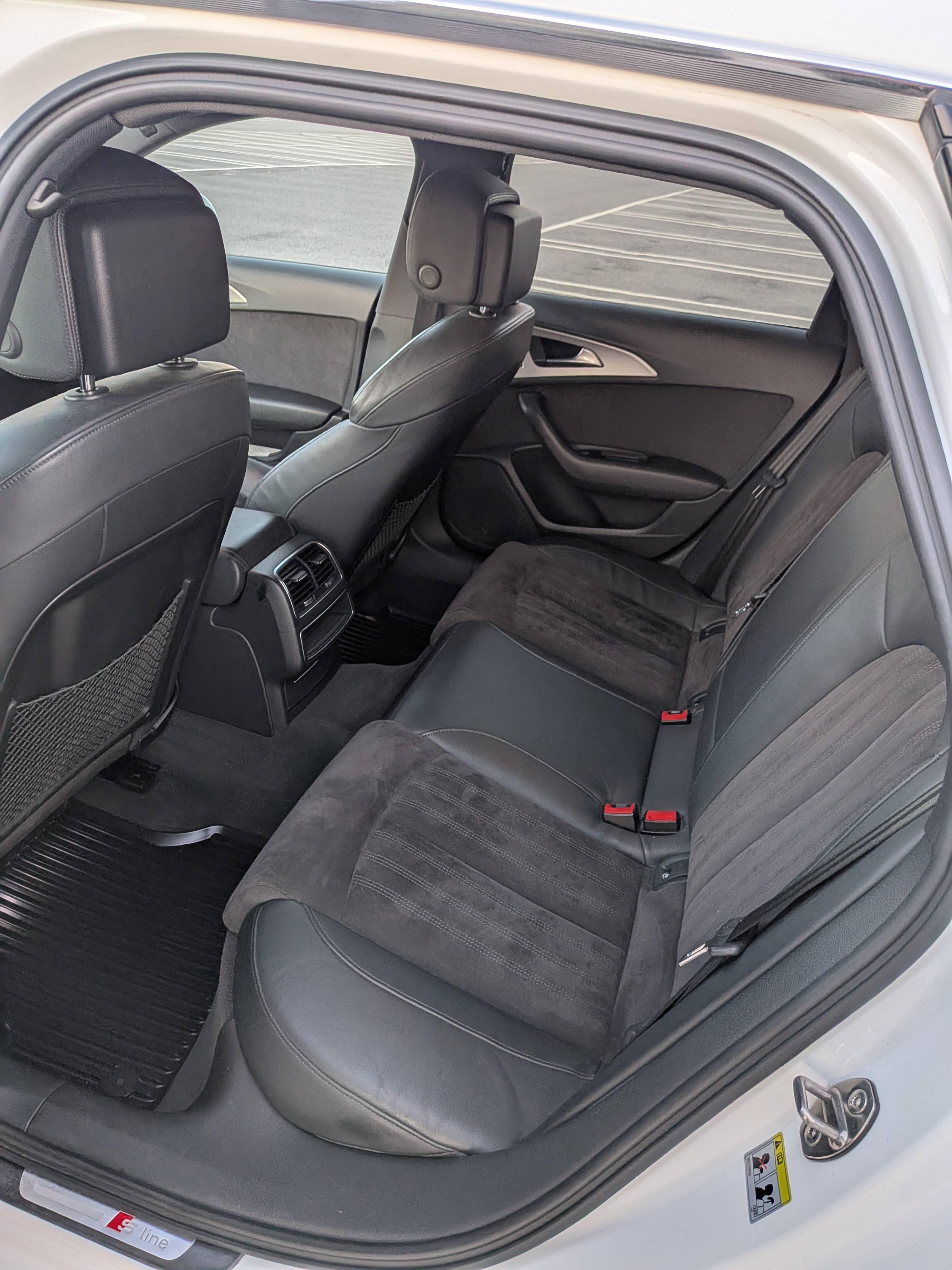 Audi A6 Avant 2.0 TDI quattro S Tronic 2016, bild 5/9
