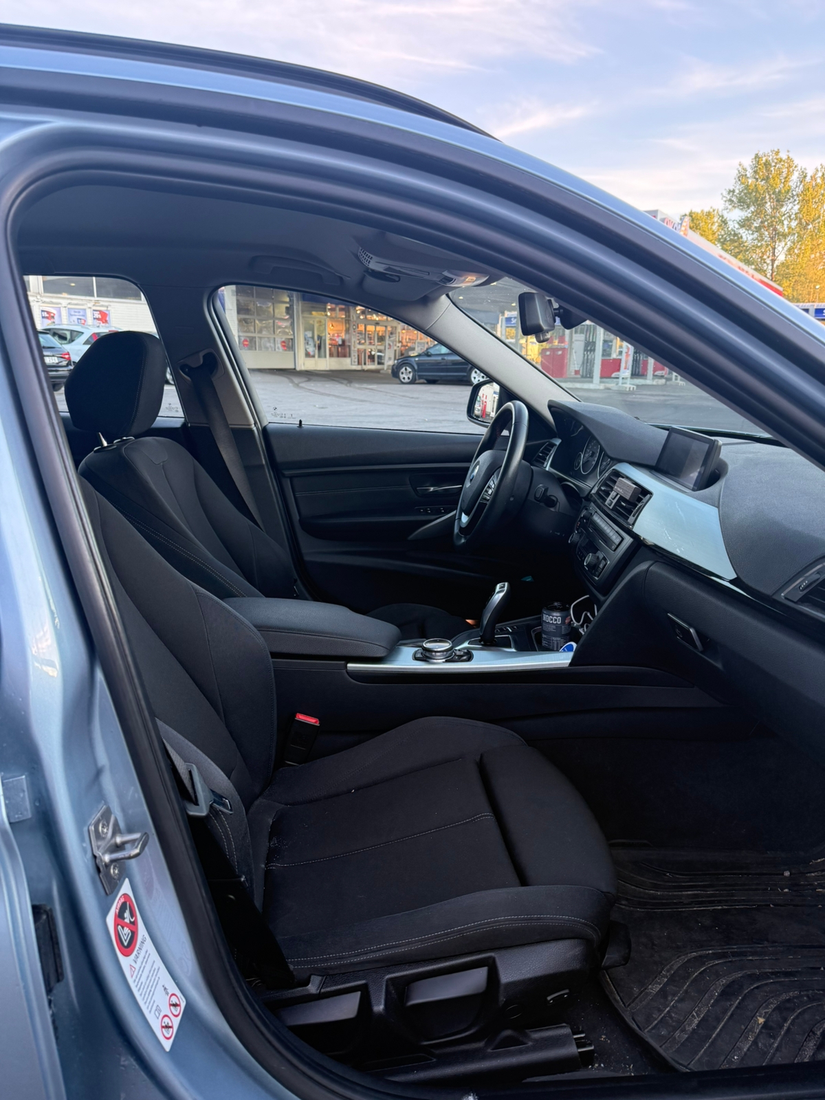 BMW 320 d xDrive Touring Steptronic 2014, bild 6/6