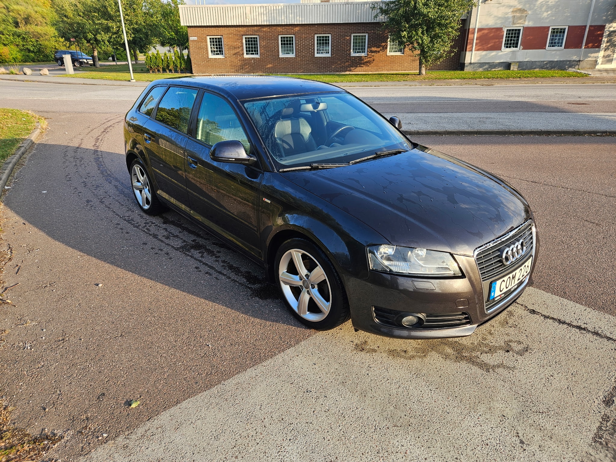 Audi A3 Sportback 2.0 TDI Manuell 2010, bild 3/8
