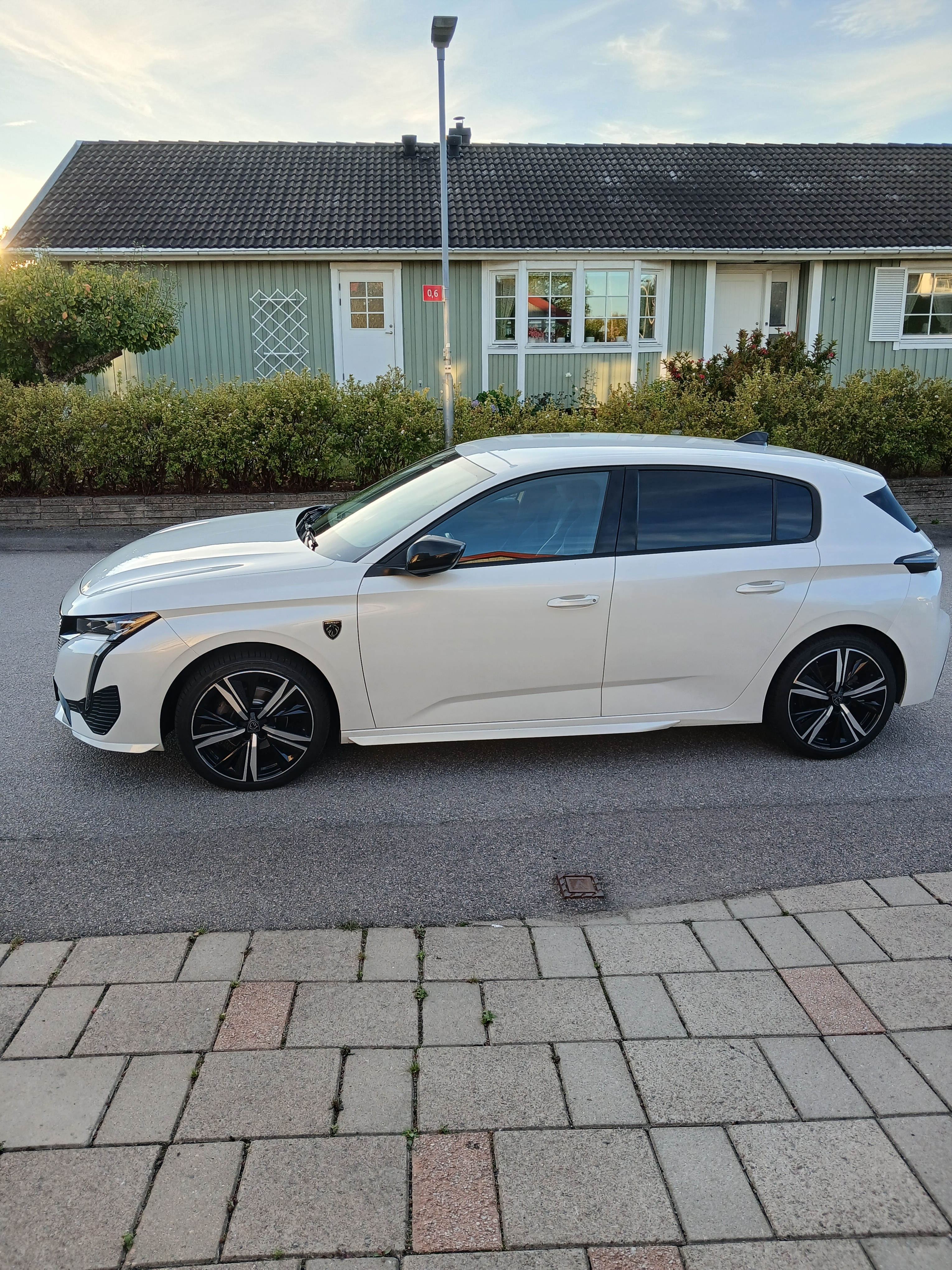 Peugeot 308 1.2 PureTech 130 EAT GT 2023, bild 5/5