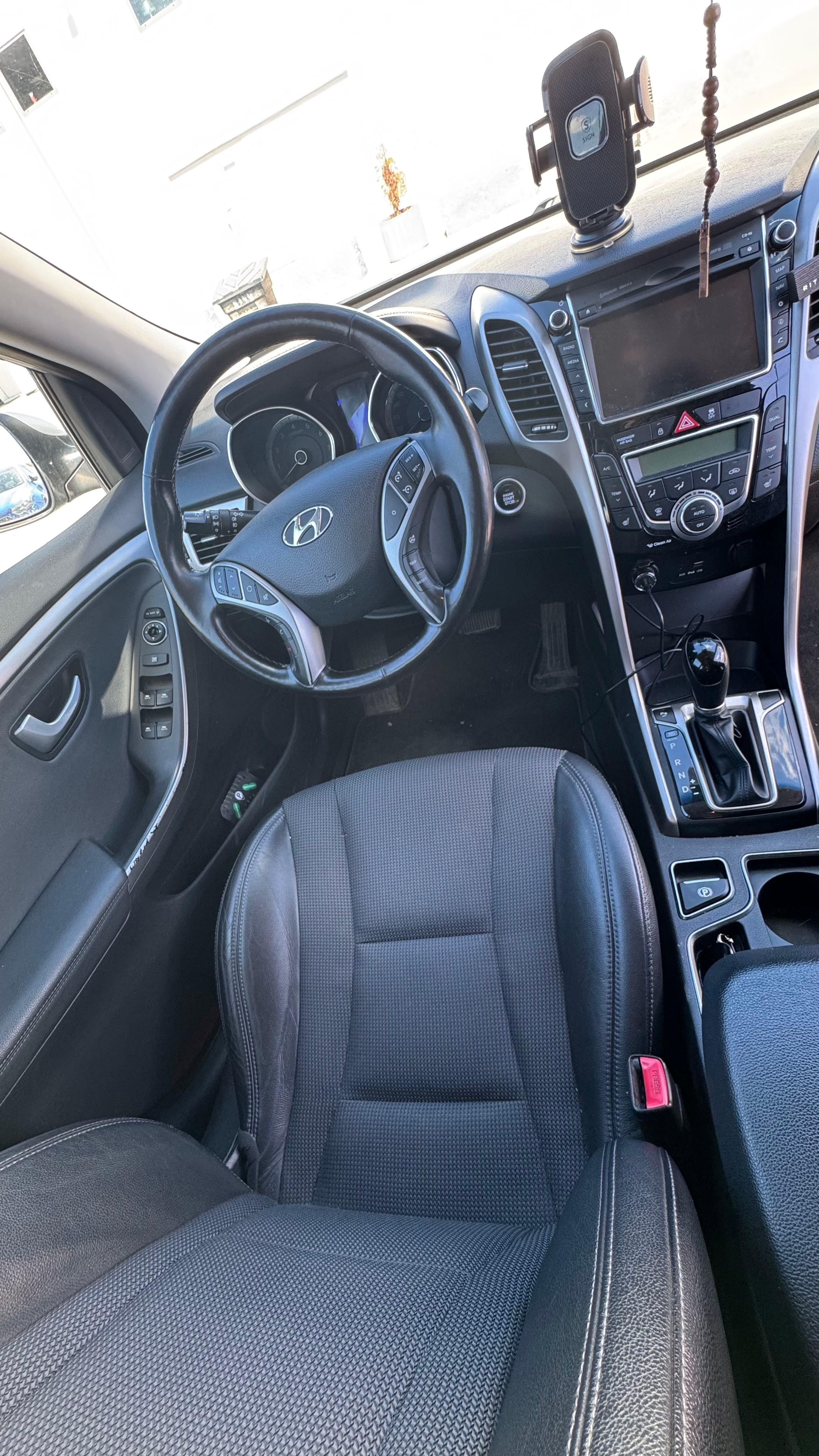 Hyundai i30 Kombi 1.6 GDI DCT 2015, bild 5/10