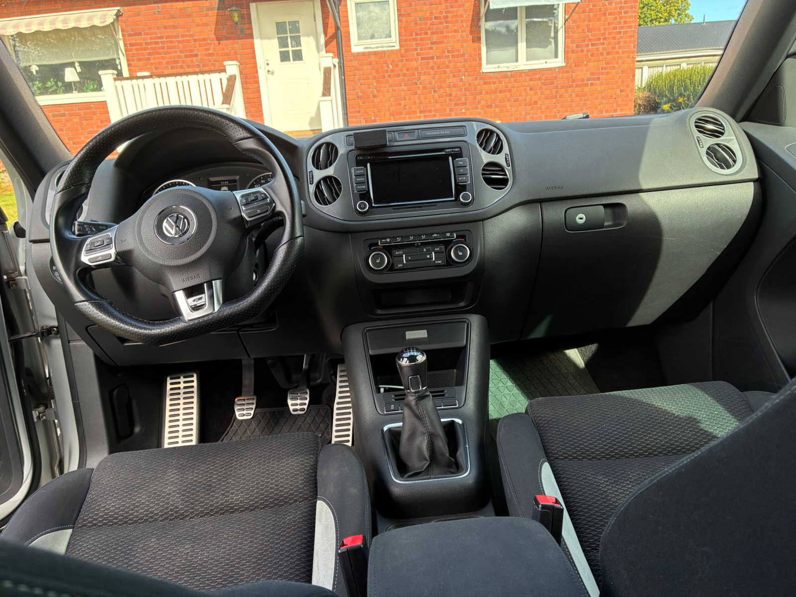 Volkswagen Tiguan 2014, photo 5/9