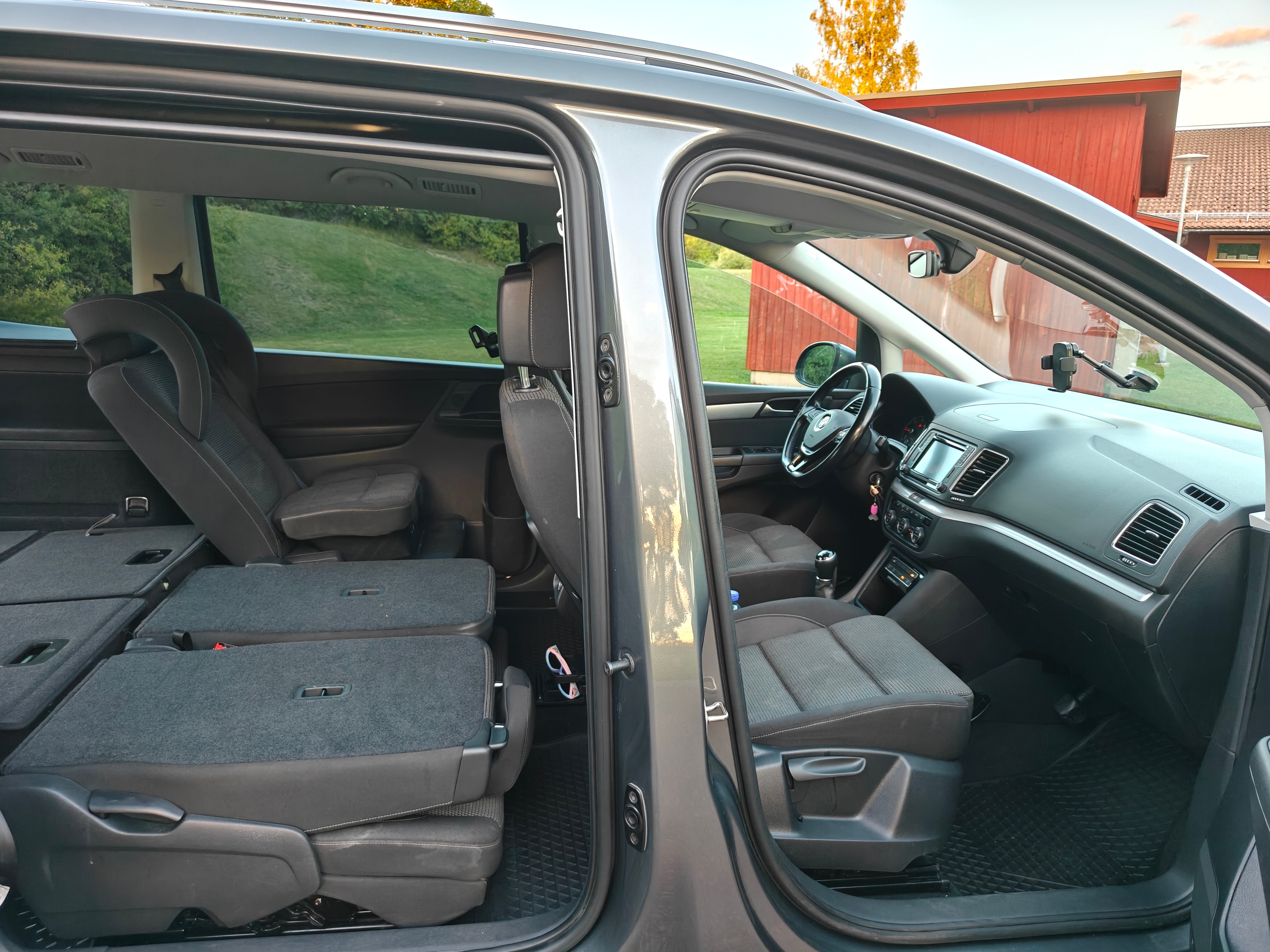 Volkswagen Sharan 2016, bild 7/10
