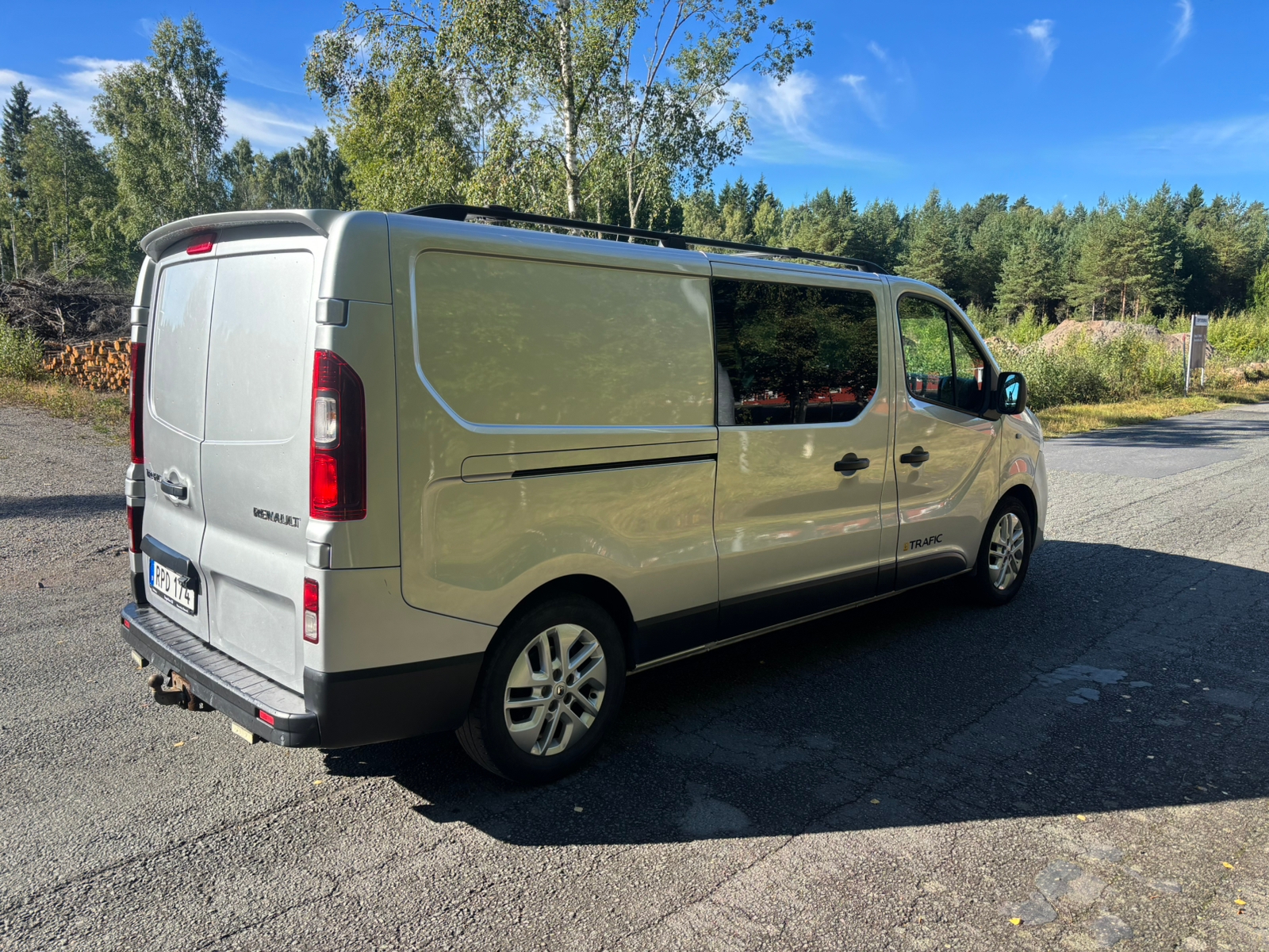 Renault Trafic 2016, kuva 4/10