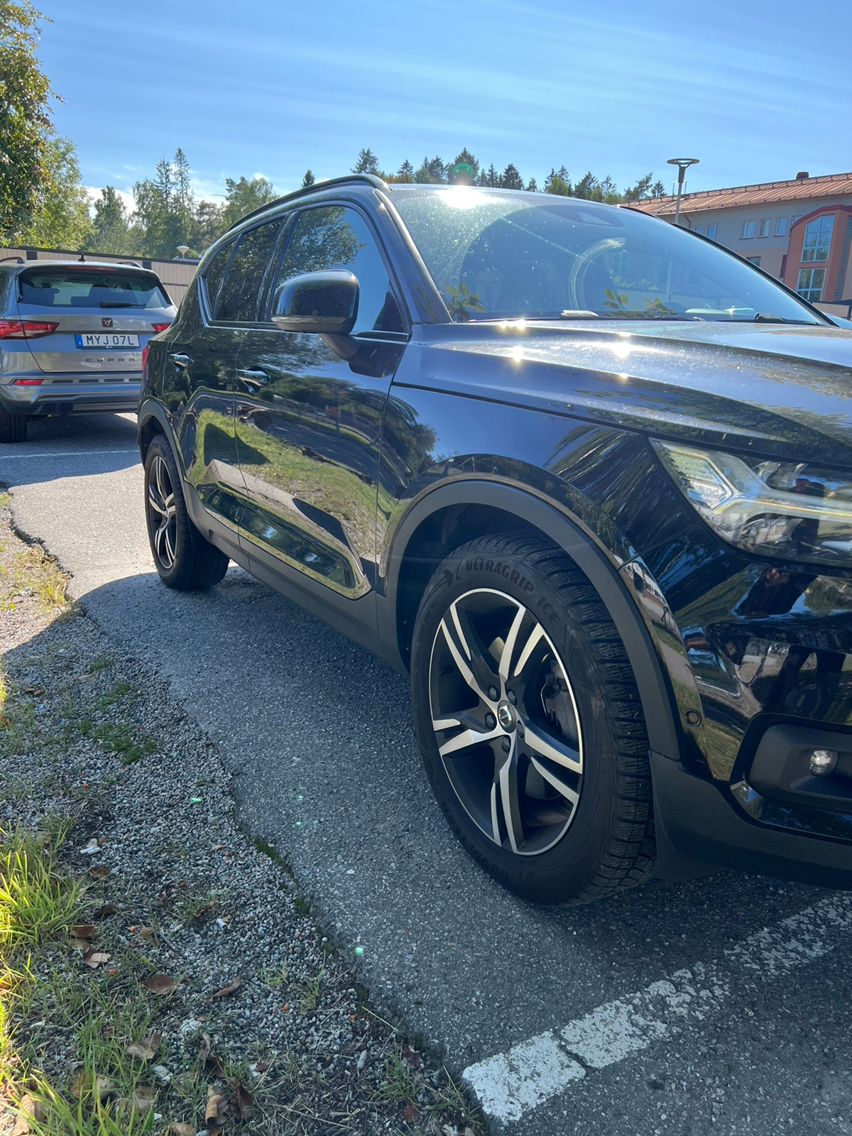 Volvo XC40 Recharge T5 DCT 2021, kuva 2/6