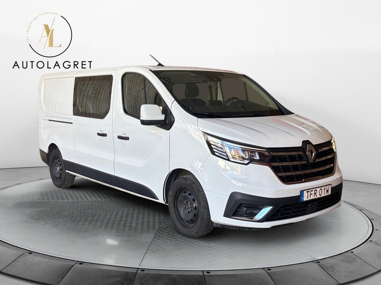 Renault Trafic 2023, photo 7/10