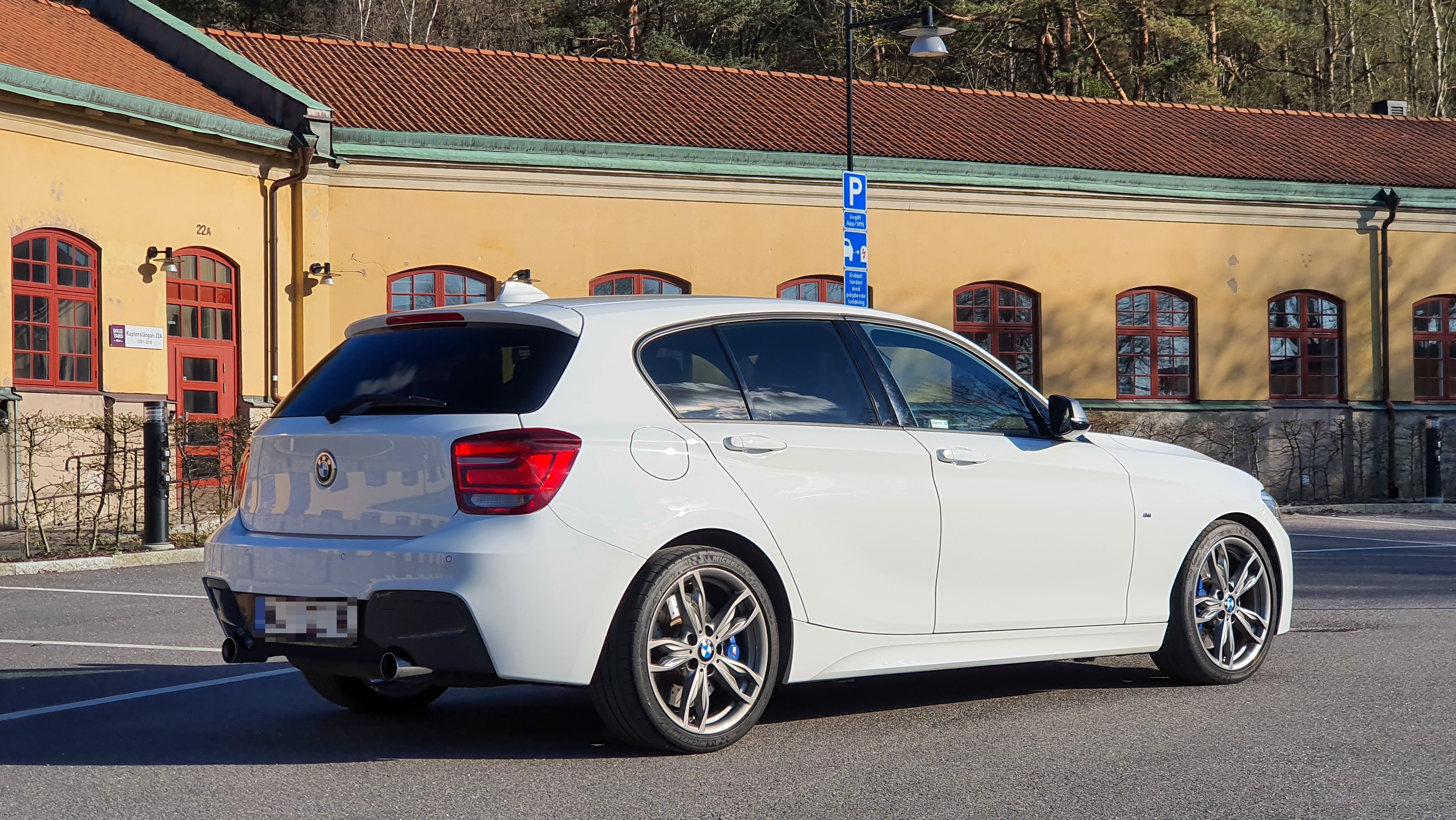 BMW M135i