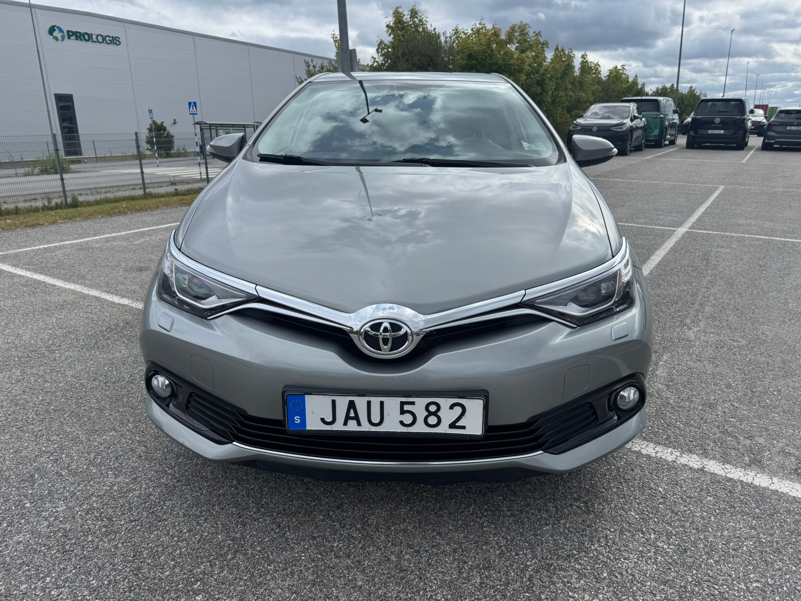 Toyota Auris 1.2 Turbo Manuell 2015, bild 2/10