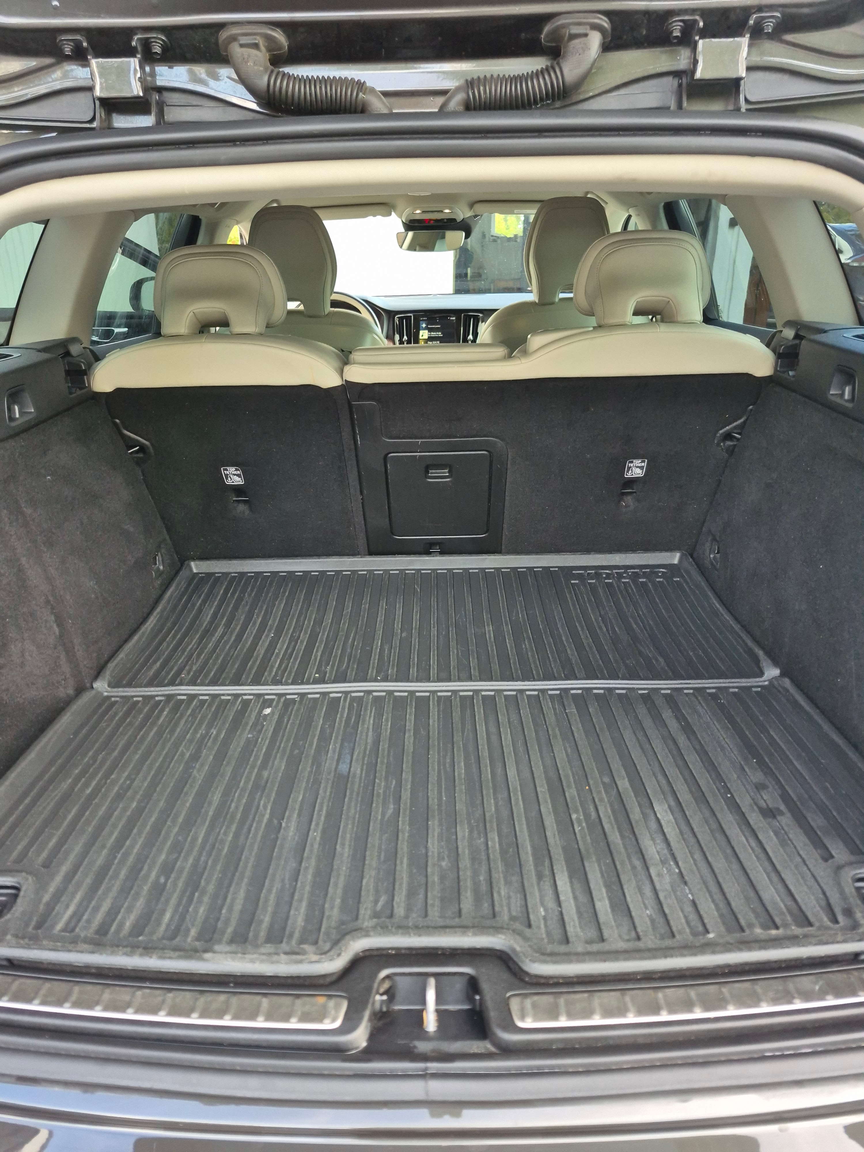 Volvo V60 D4 Momentum Advanced 2019, bild 7/10
