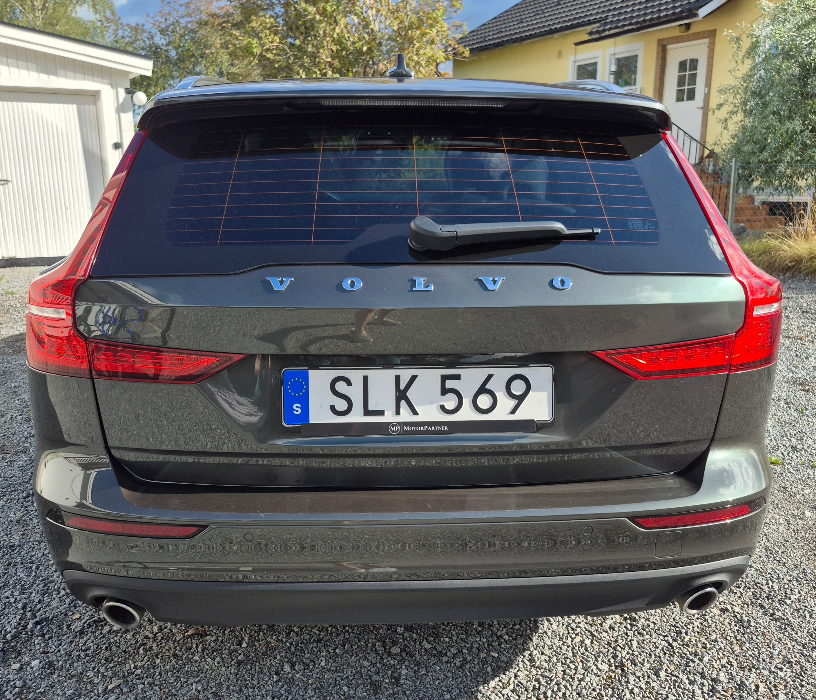 Volvo V60 D4 Momentum Advanced 2019, bild 6/10
