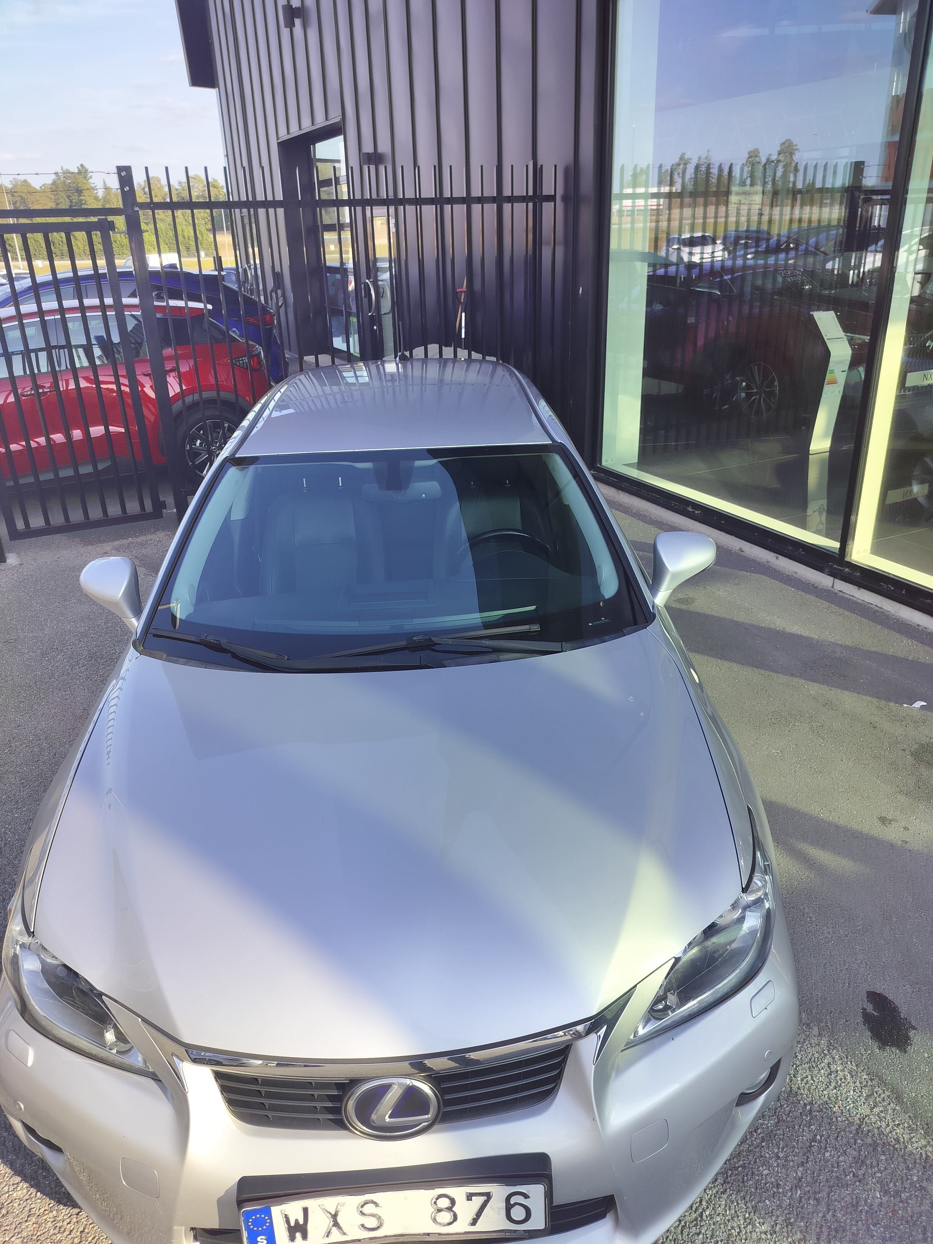 Lexus CT 200h 1.8 CVT 2012, bild 4/10
