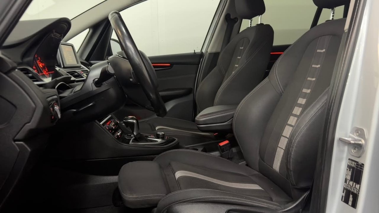BMW 218 2016, kuva 6/10