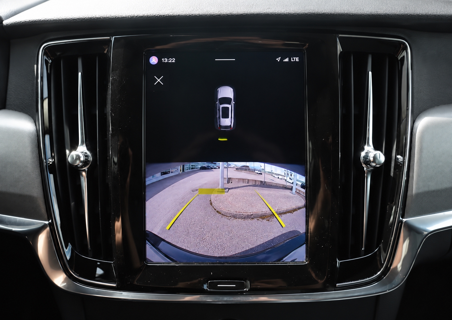 Volvo V90 Cross Country 2023, bild 7/8