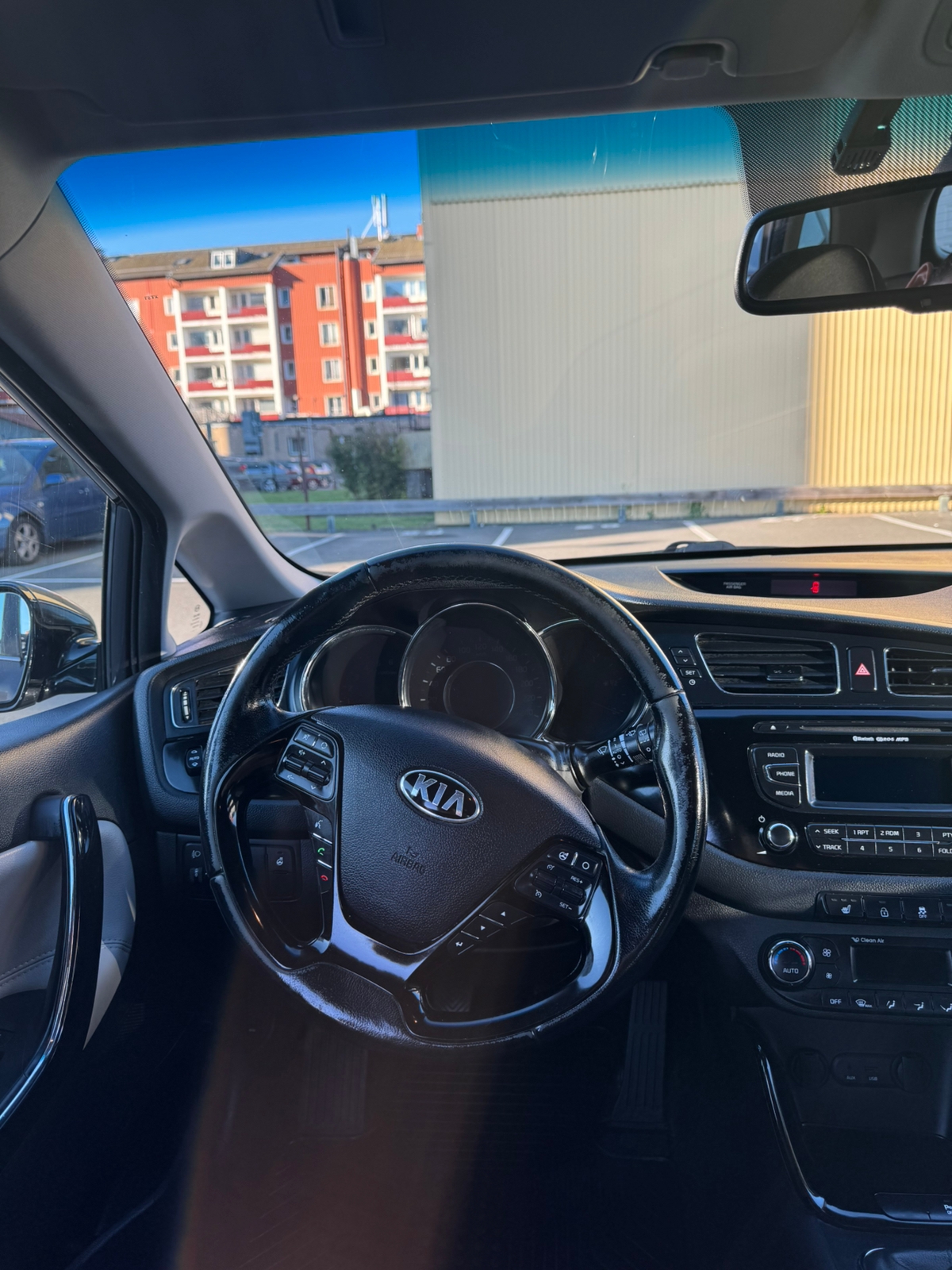 Kia Ceed _sw 1.6 CRDi Manuell 2013, bild 8/8