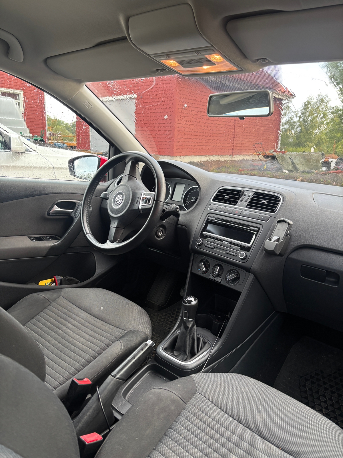 Volkswagen Polo 5-dörrar 1.4 MPI Manuell 2014, bild 3/3
