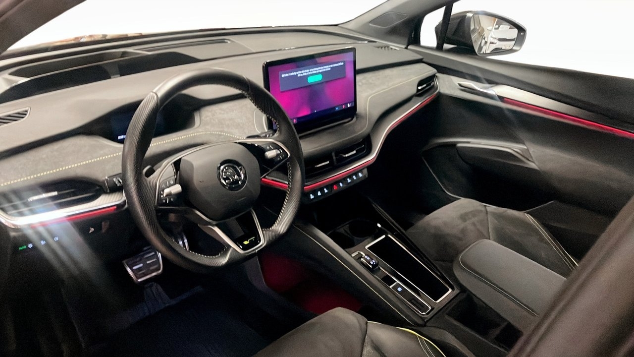 Skoda Enyaq 2024, bild 7/10