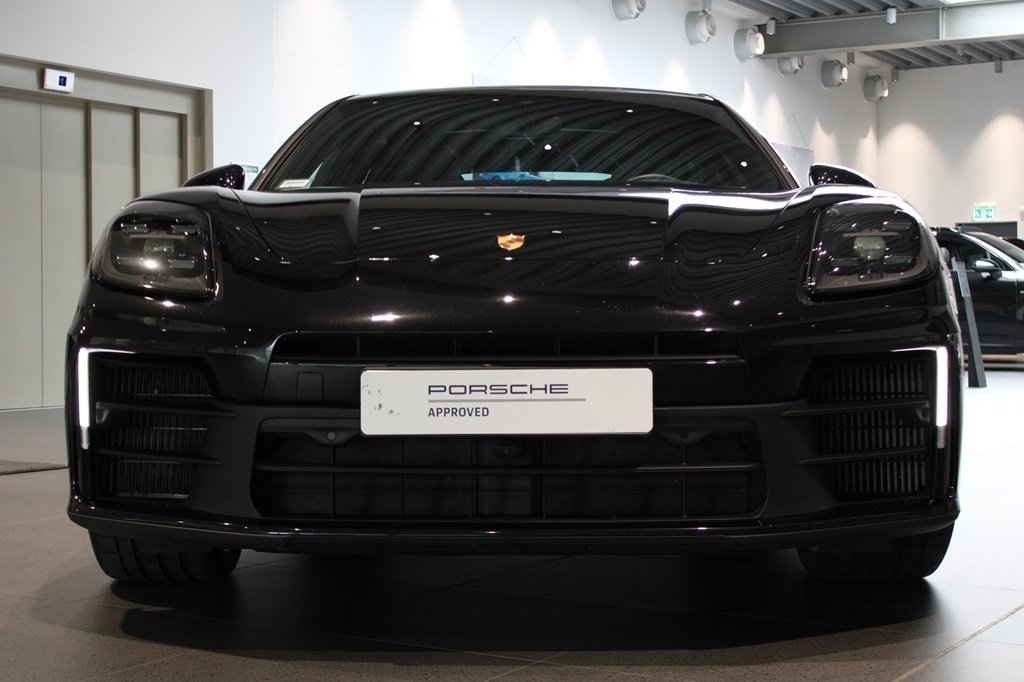 Porsche Panamera 4 E-Hybrid 2025, kuva 7/10
