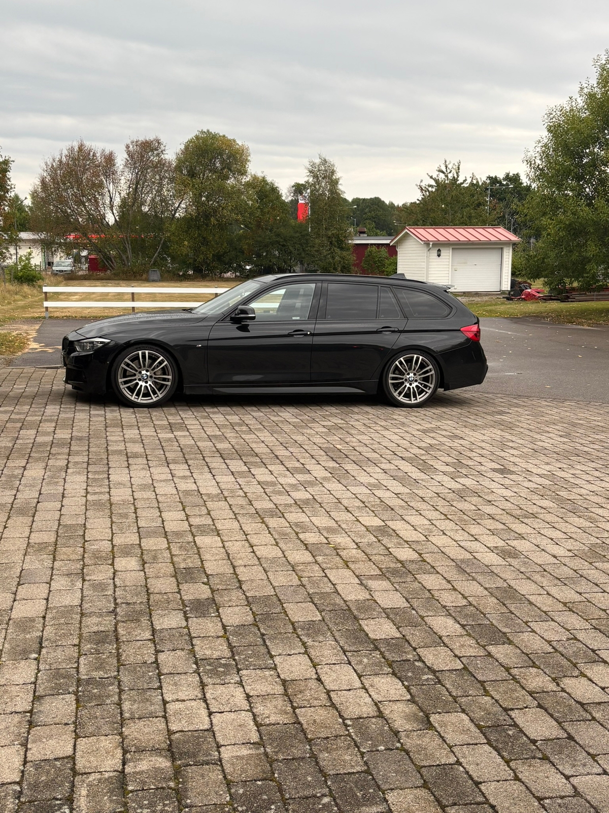 BMW 335