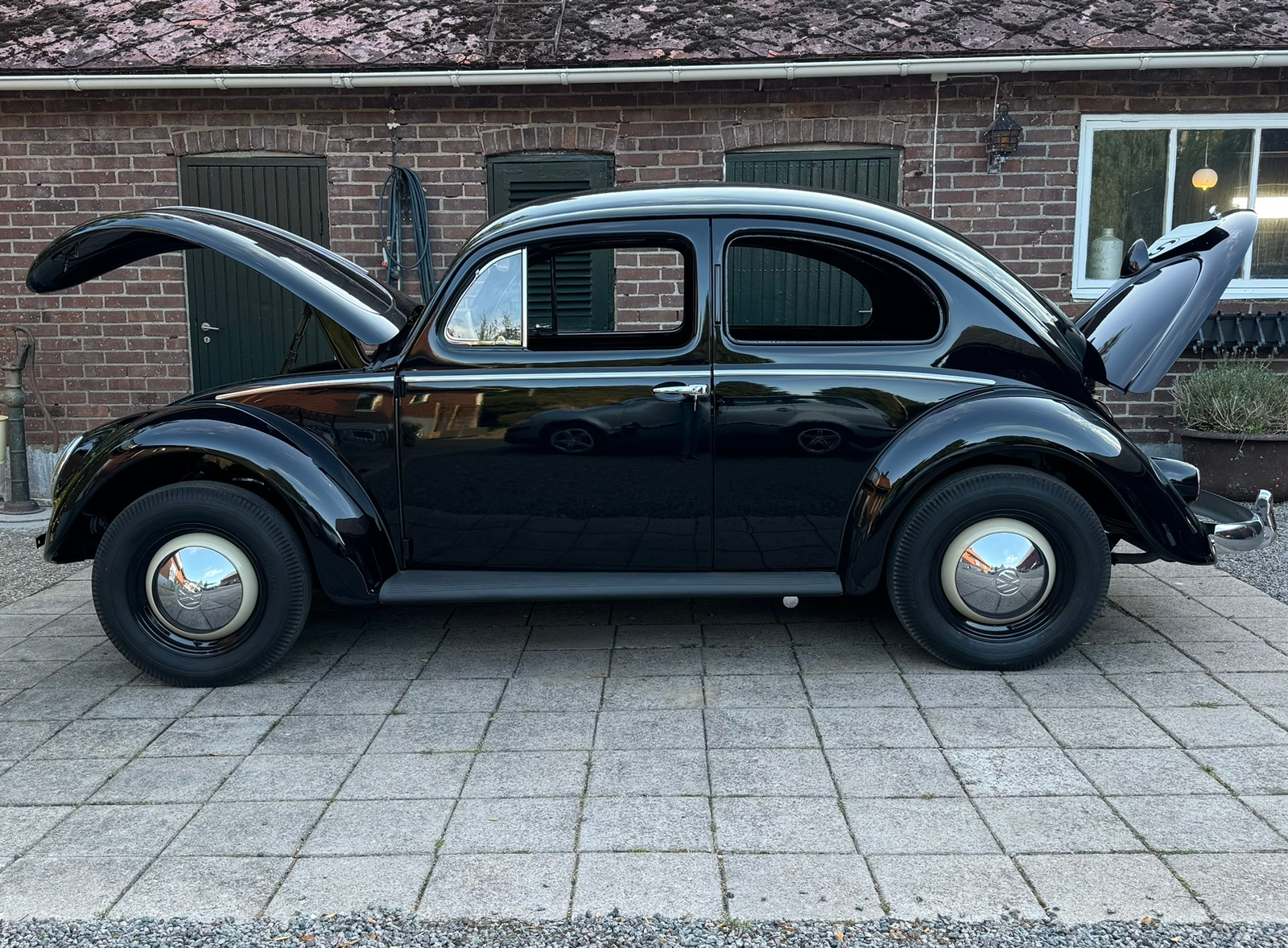 Volkswagen 1200 1.2 H4 Manuell 1957, bild 2/5