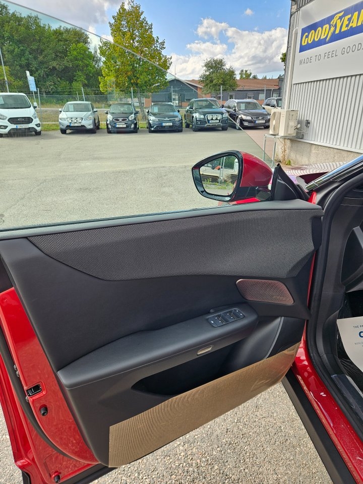Mazda CX-6e 78 kWh 2026, bild 6/10